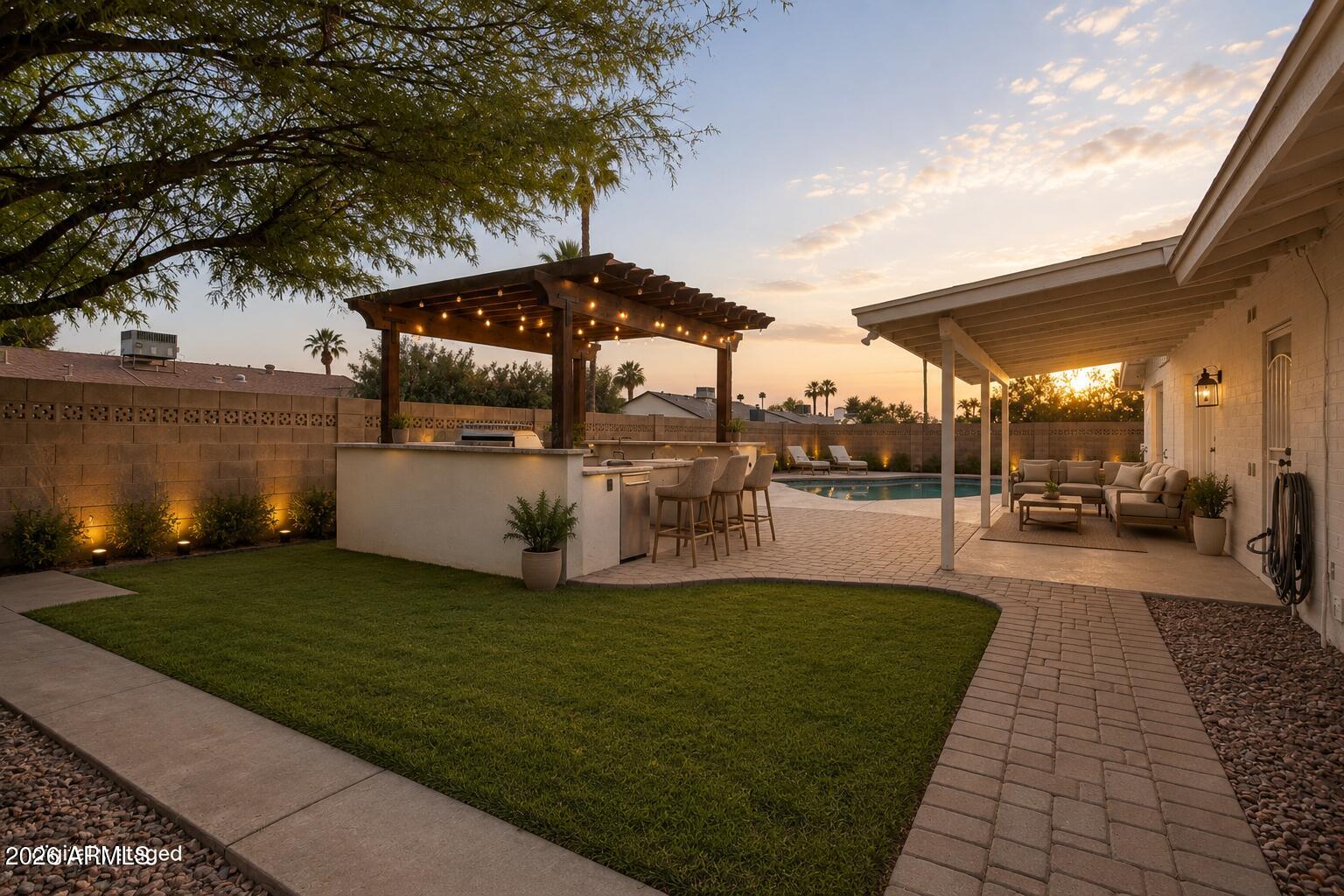 1715 W Orchid Lane