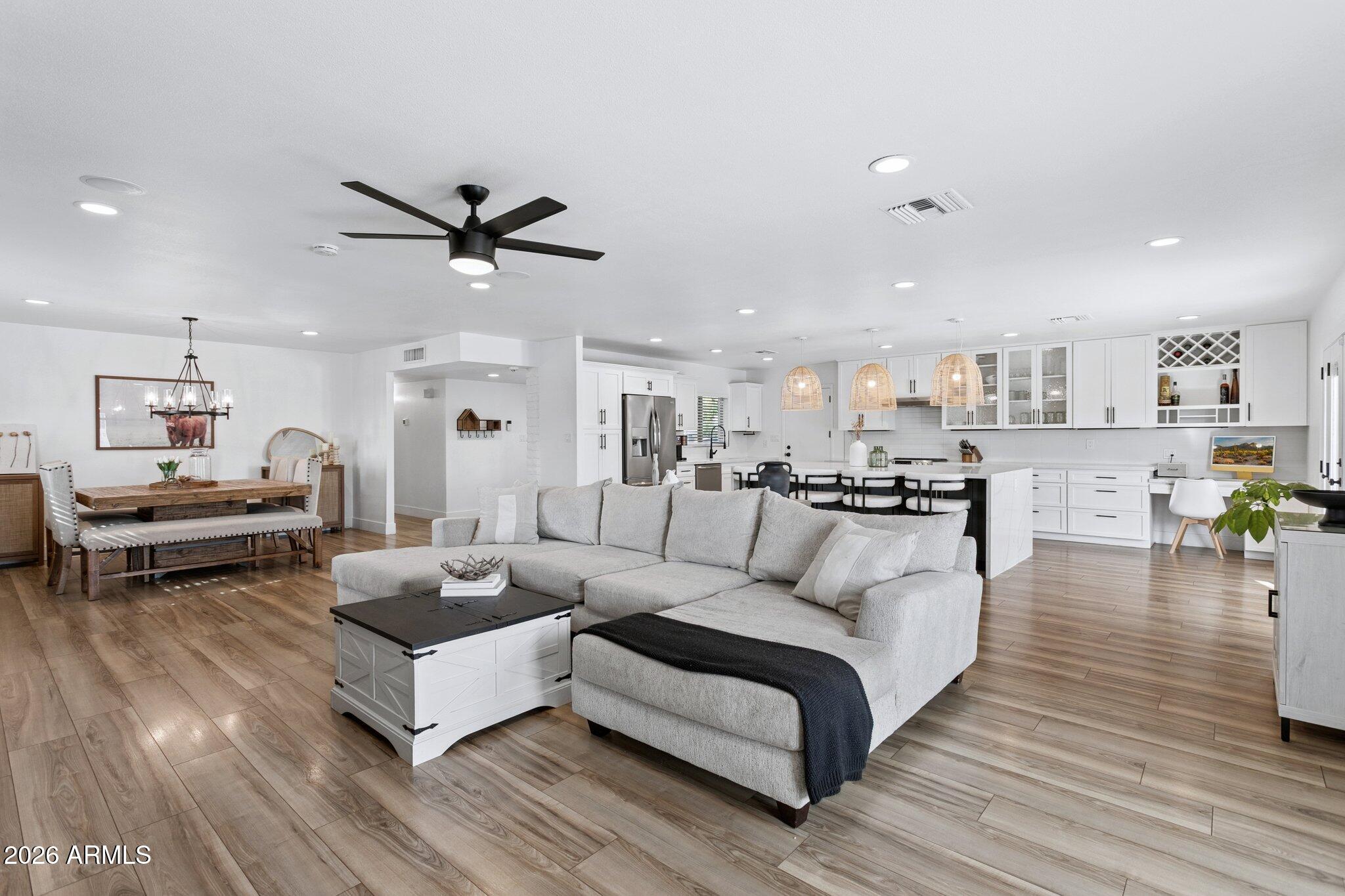1715 W Orchid Lane