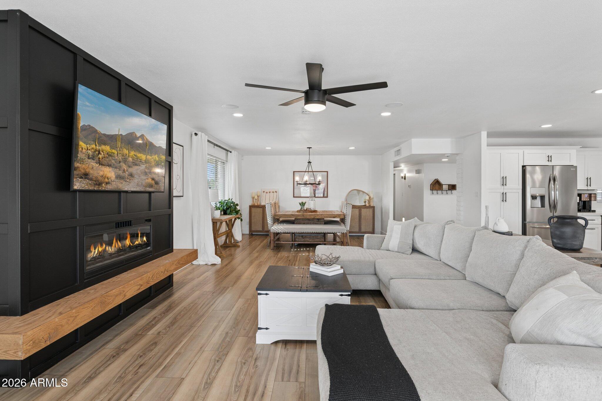 1715 W Orchid Lane