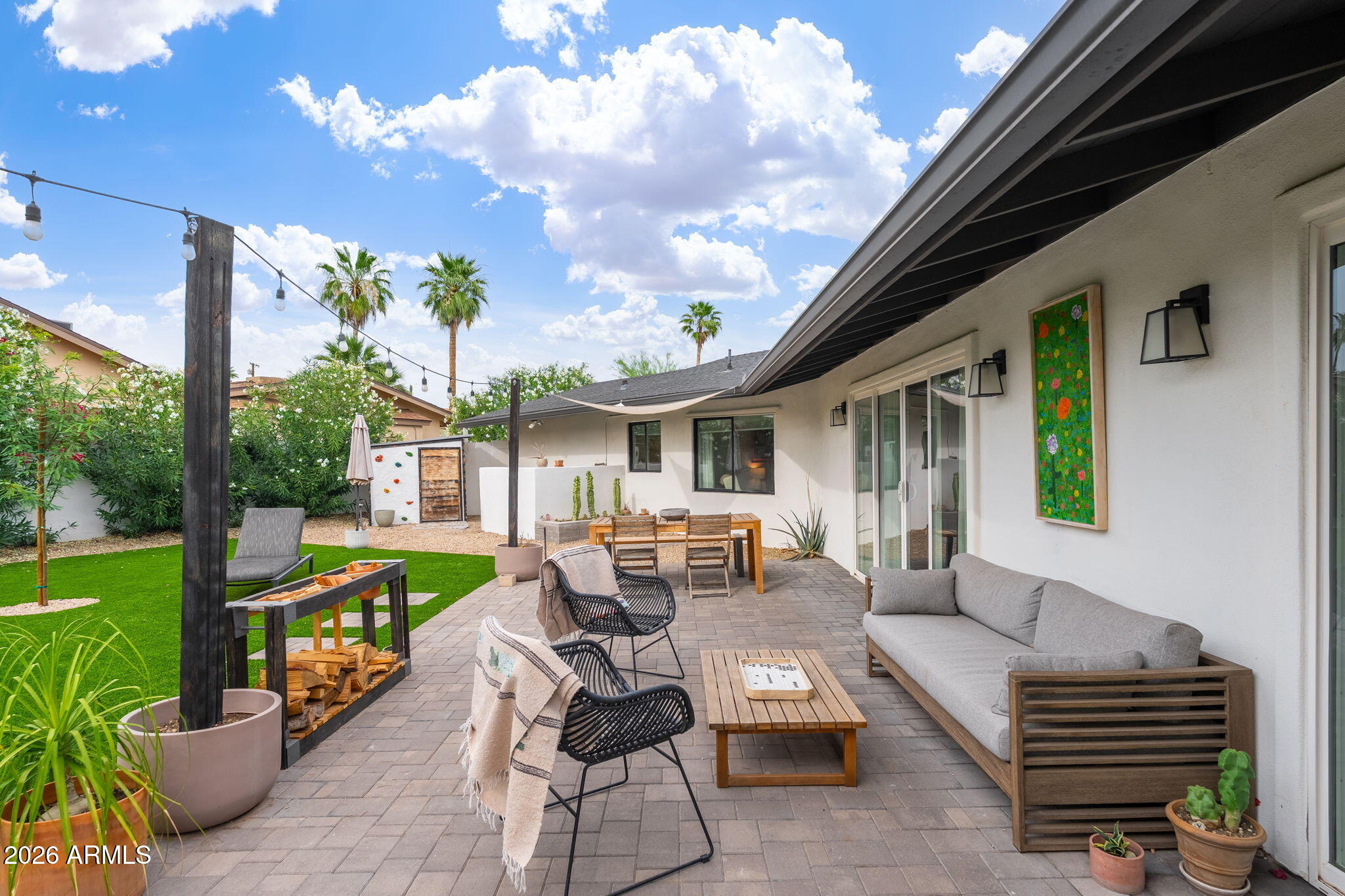4338 E RANCHO Drive