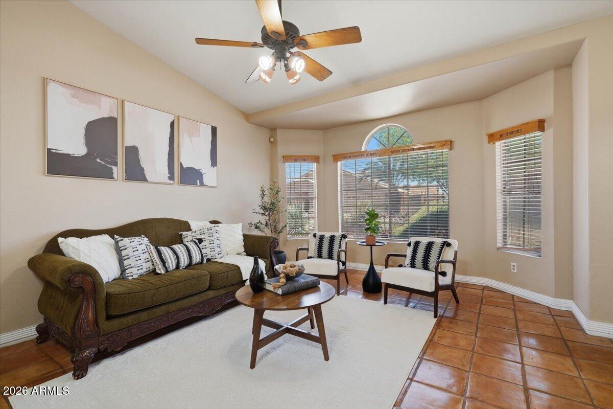4346 W MISTY WILLOW Lane