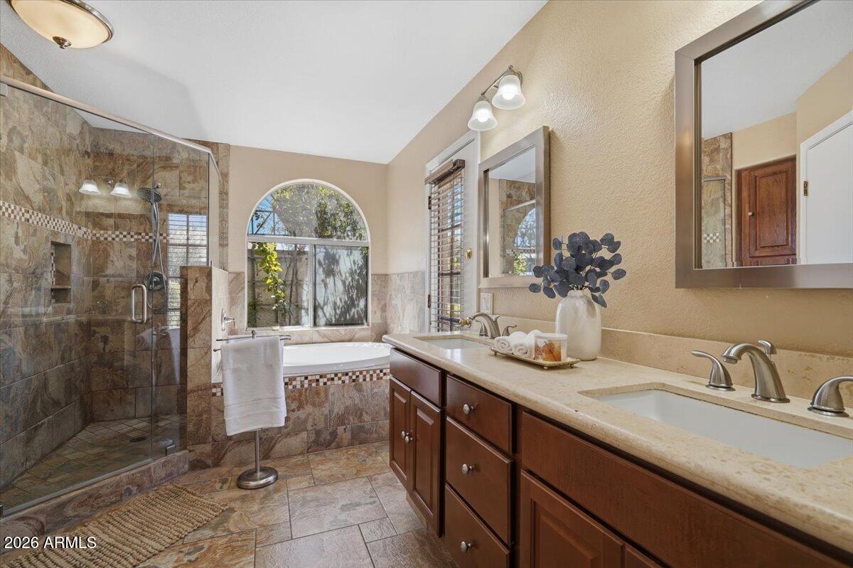 4346 W MISTY WILLOW Lane