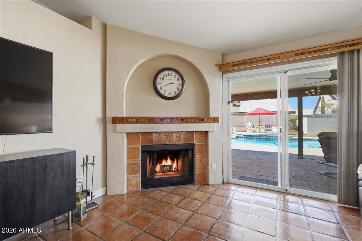 4346 W MISTY WILLOW Lane