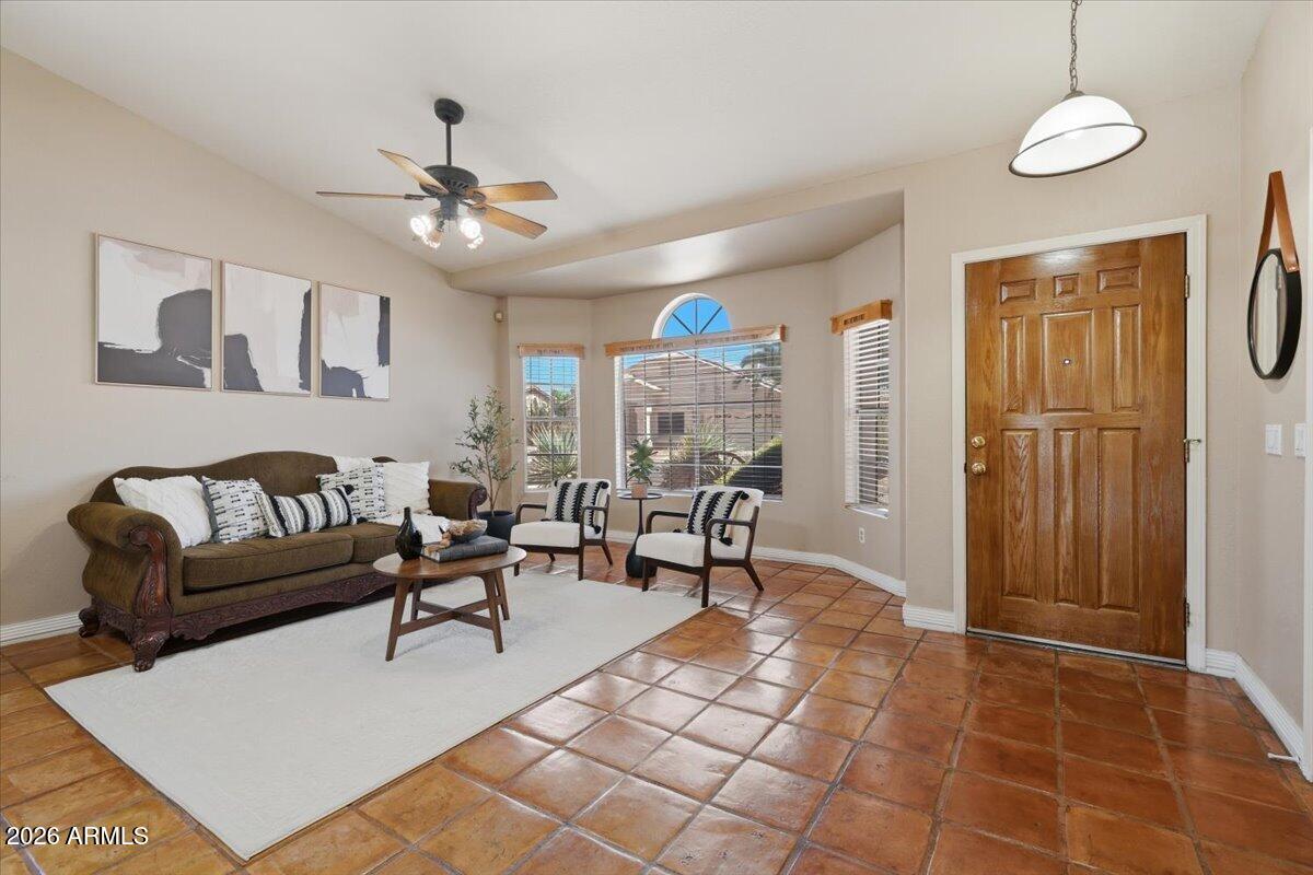 4346 W MISTY WILLOW Lane