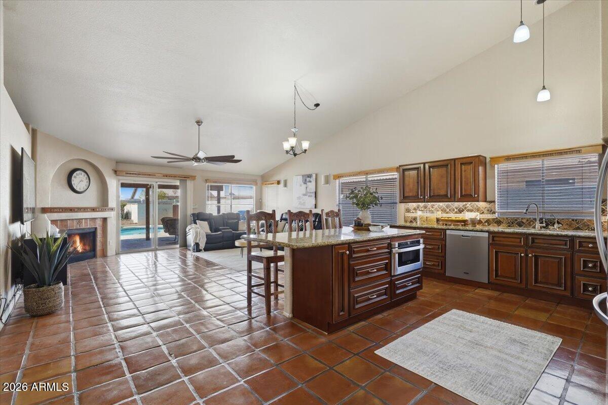 4346 W MISTY WILLOW Lane