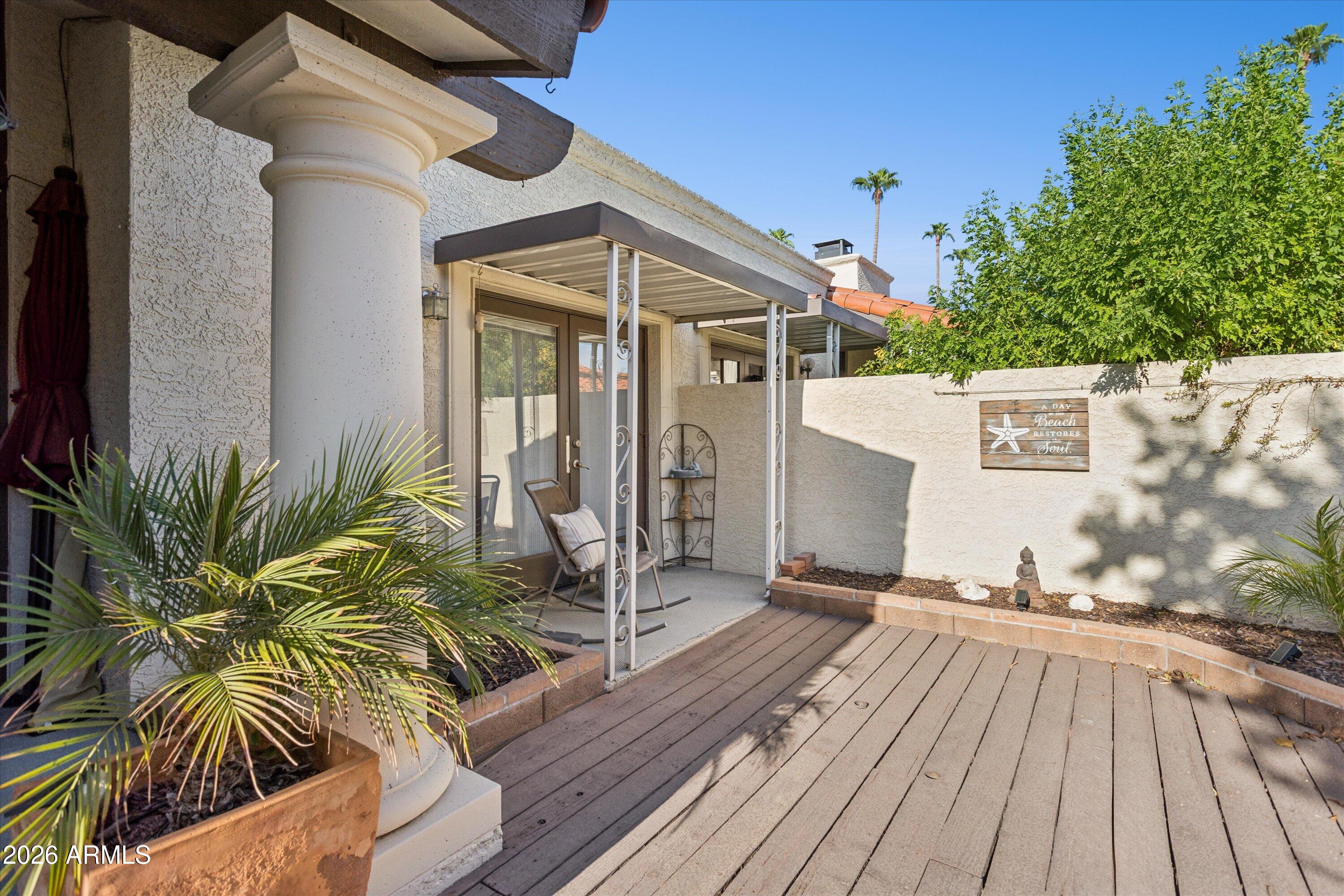 625 E Jeffrey Avenue