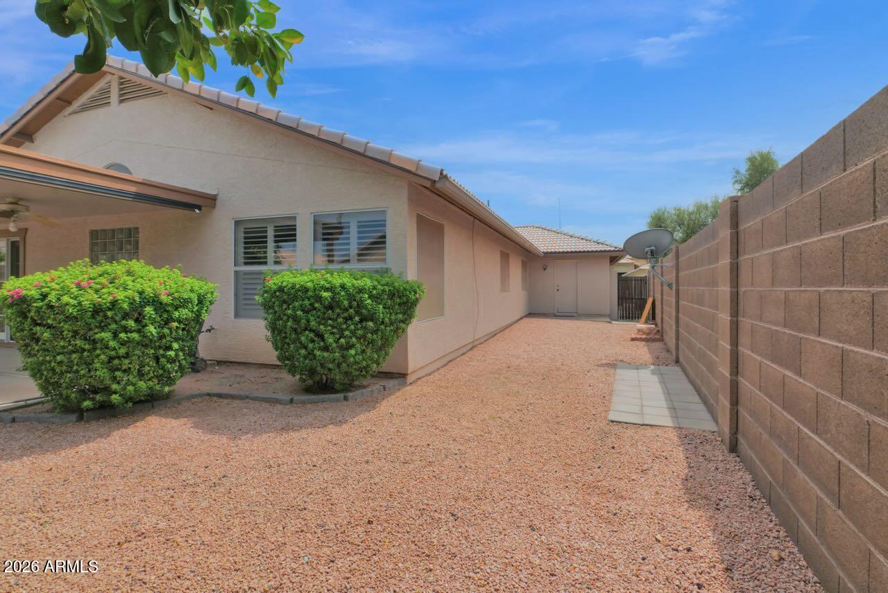 1440 E Gary Drive