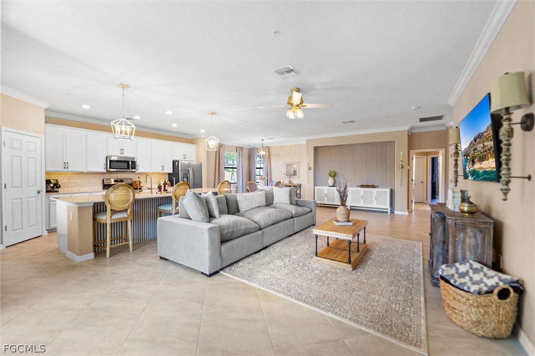 12027 Hawthorn Lake DR 202