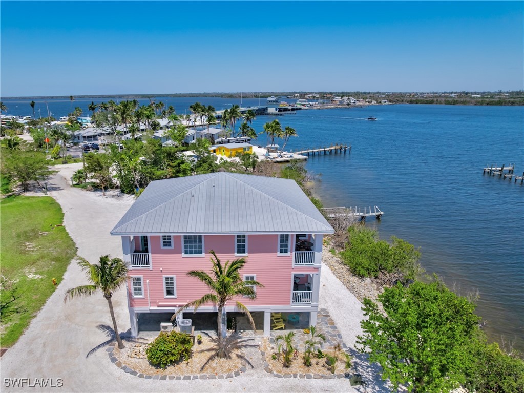 4581 Redfish Point RD