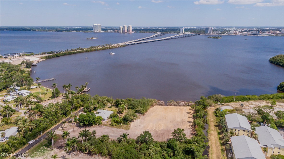 1059 River RD
