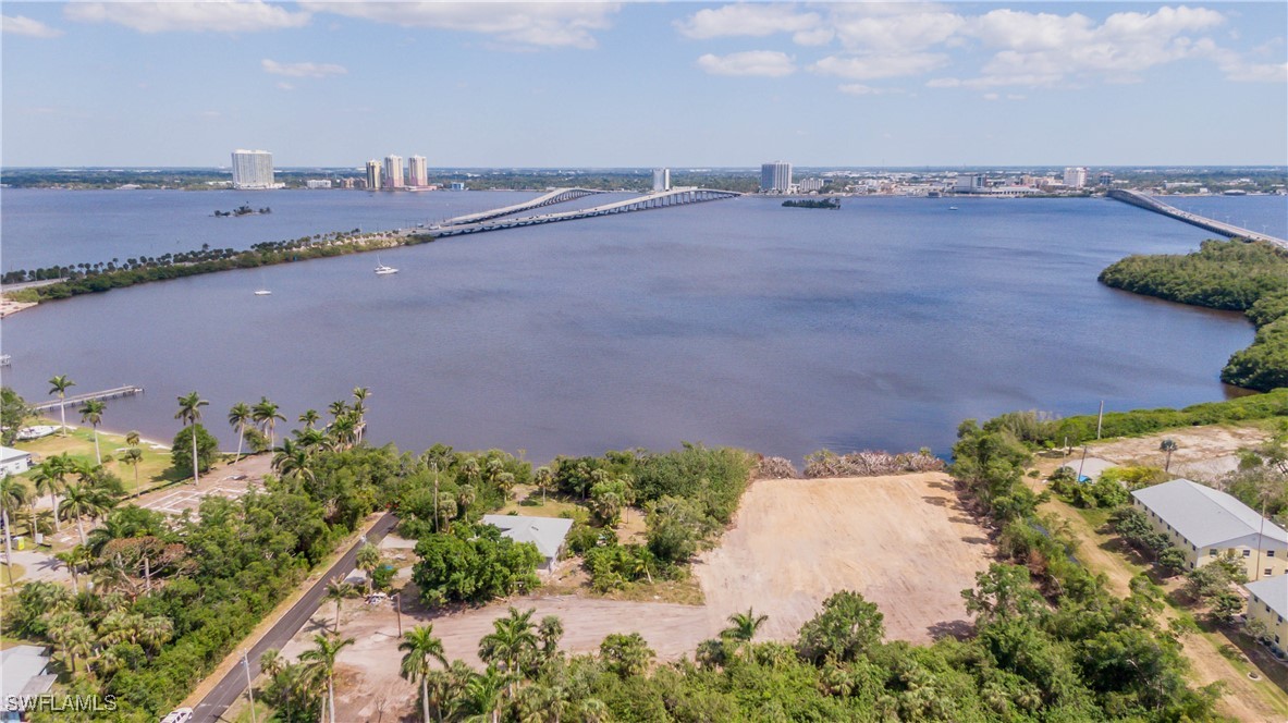 1059 River RD