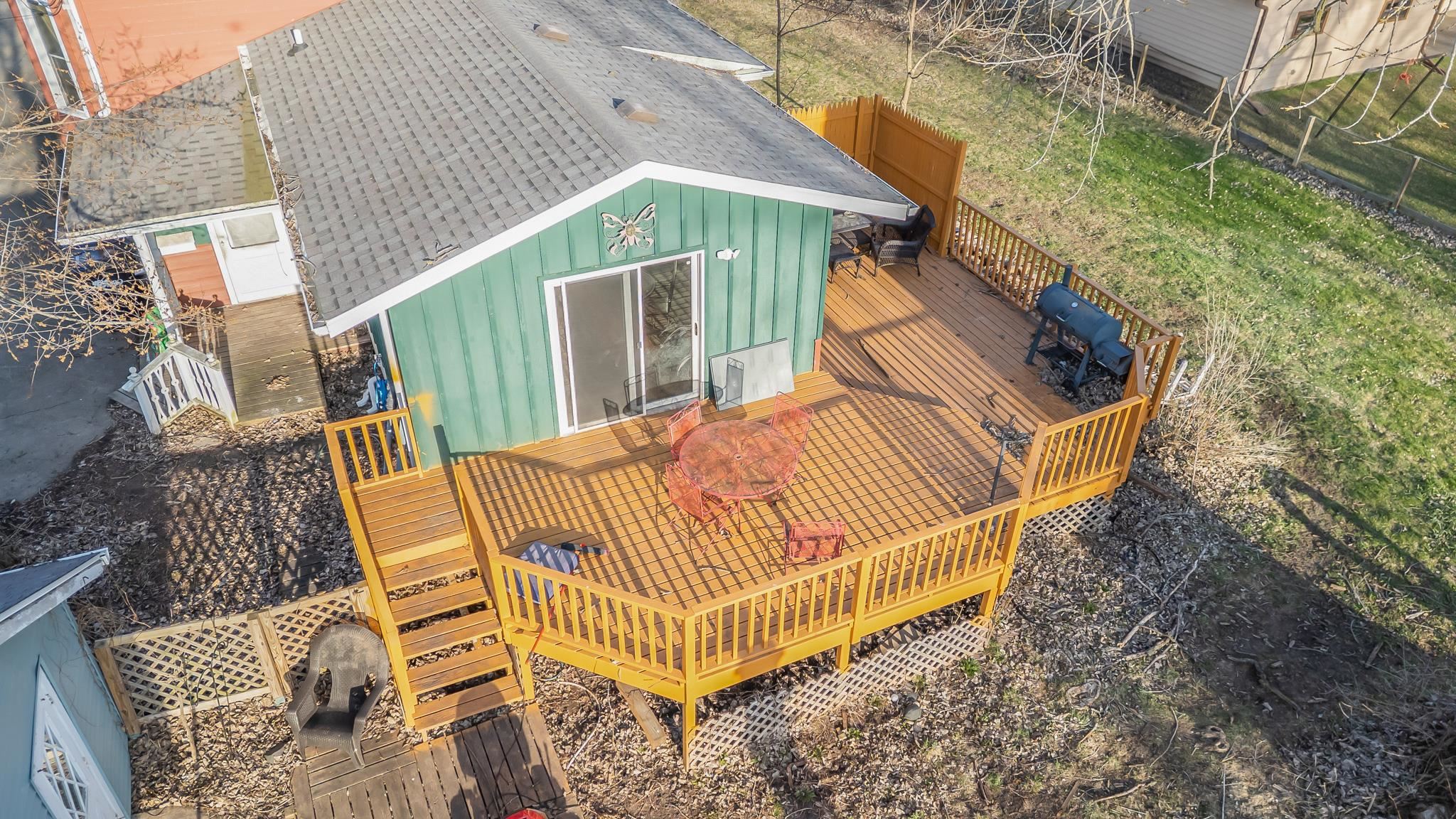607 JEFFERSON Avenue