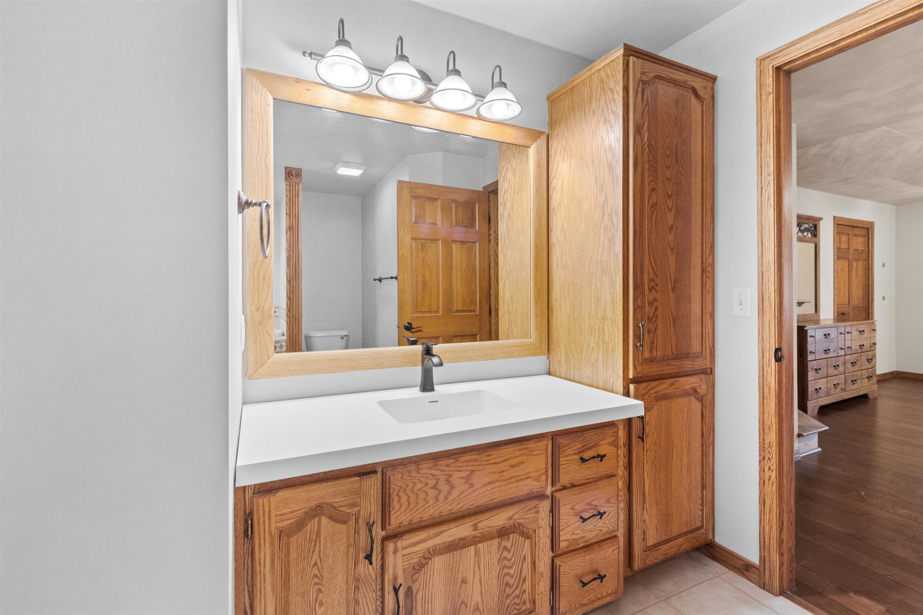 1364 WHIPPLETREE Lane