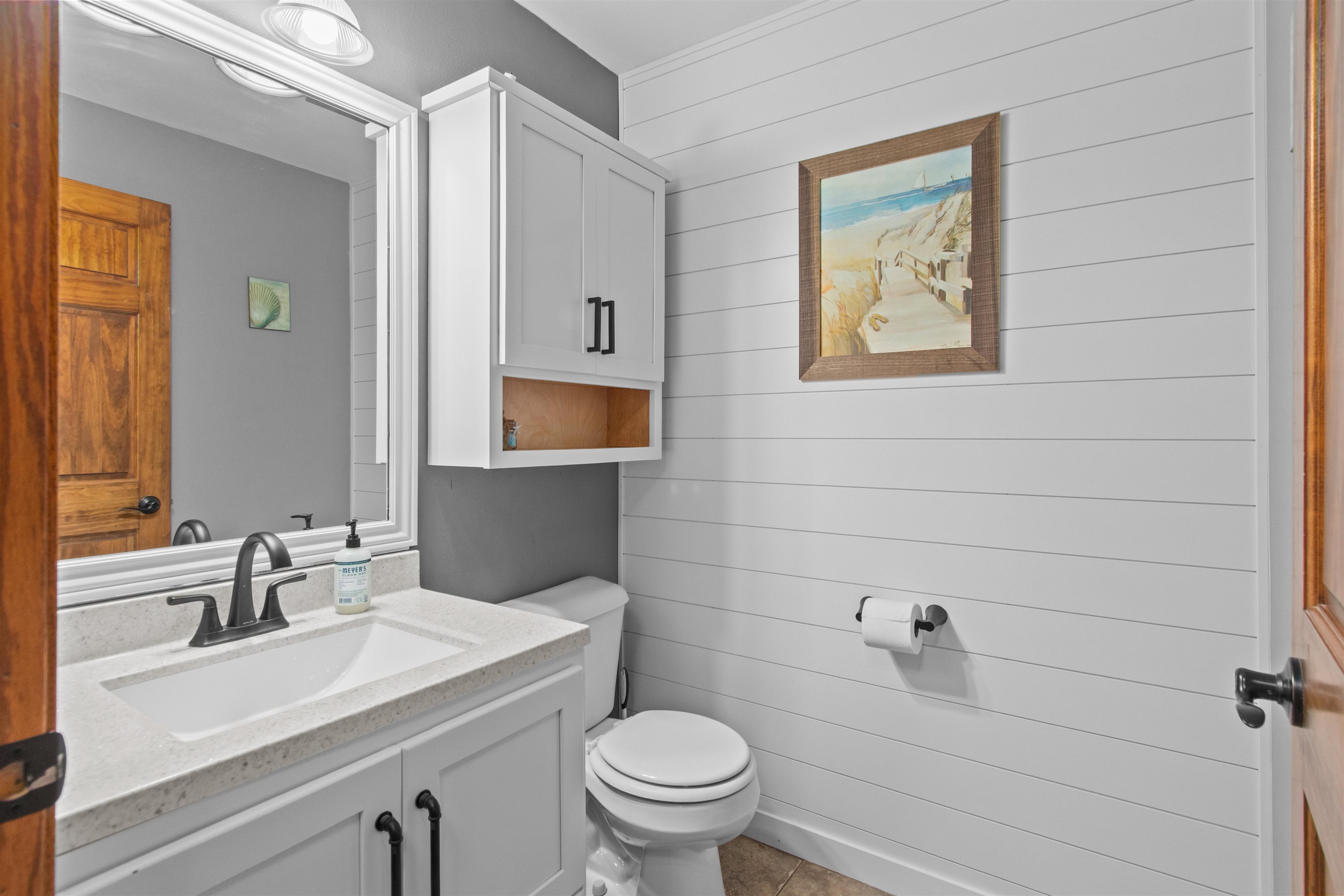 1364 WHIPPLETREE Lane