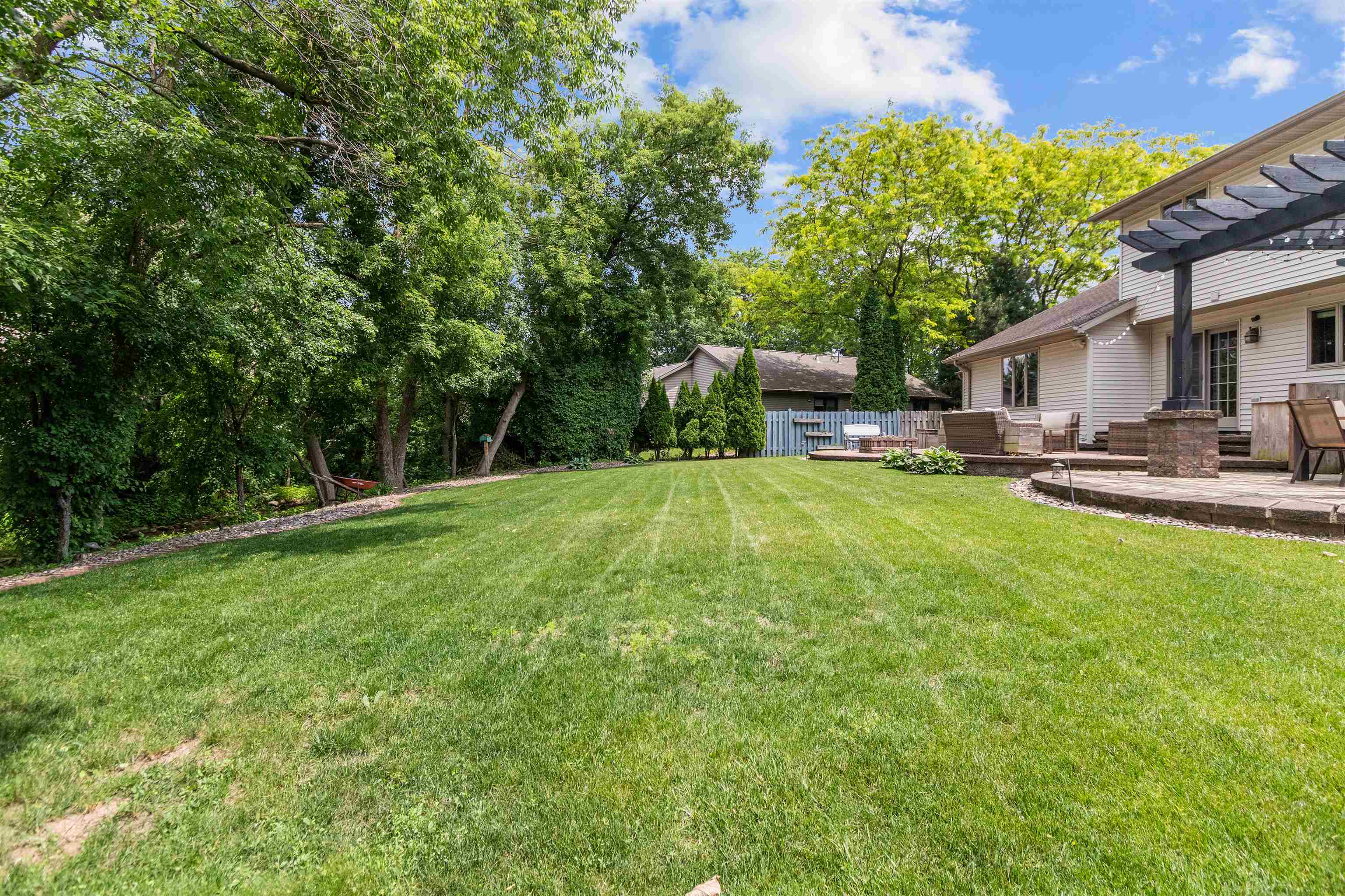 1364 WHIPPLETREE Lane
