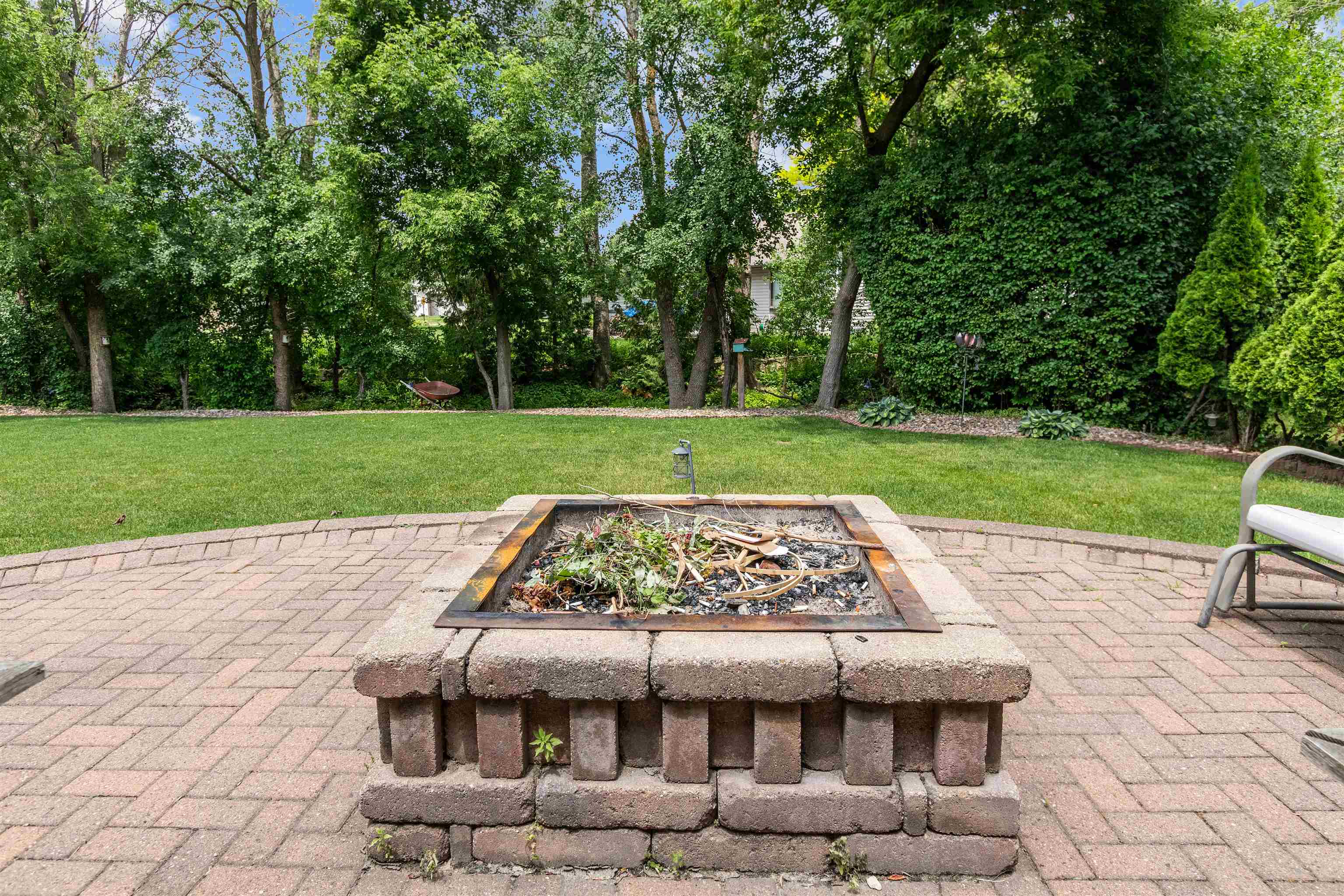 1364 WHIPPLETREE Lane