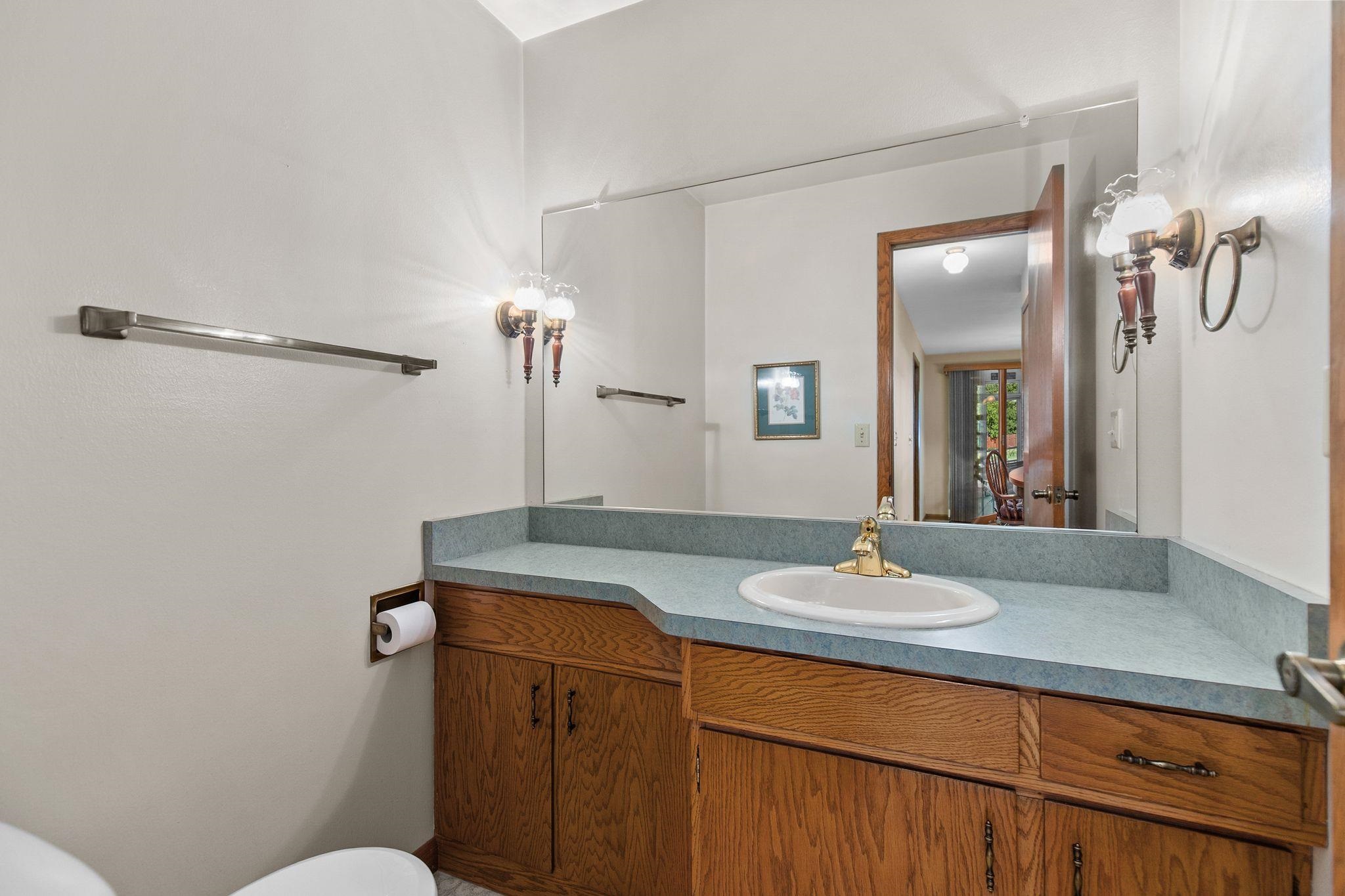 2601 BEECHWOOD Court