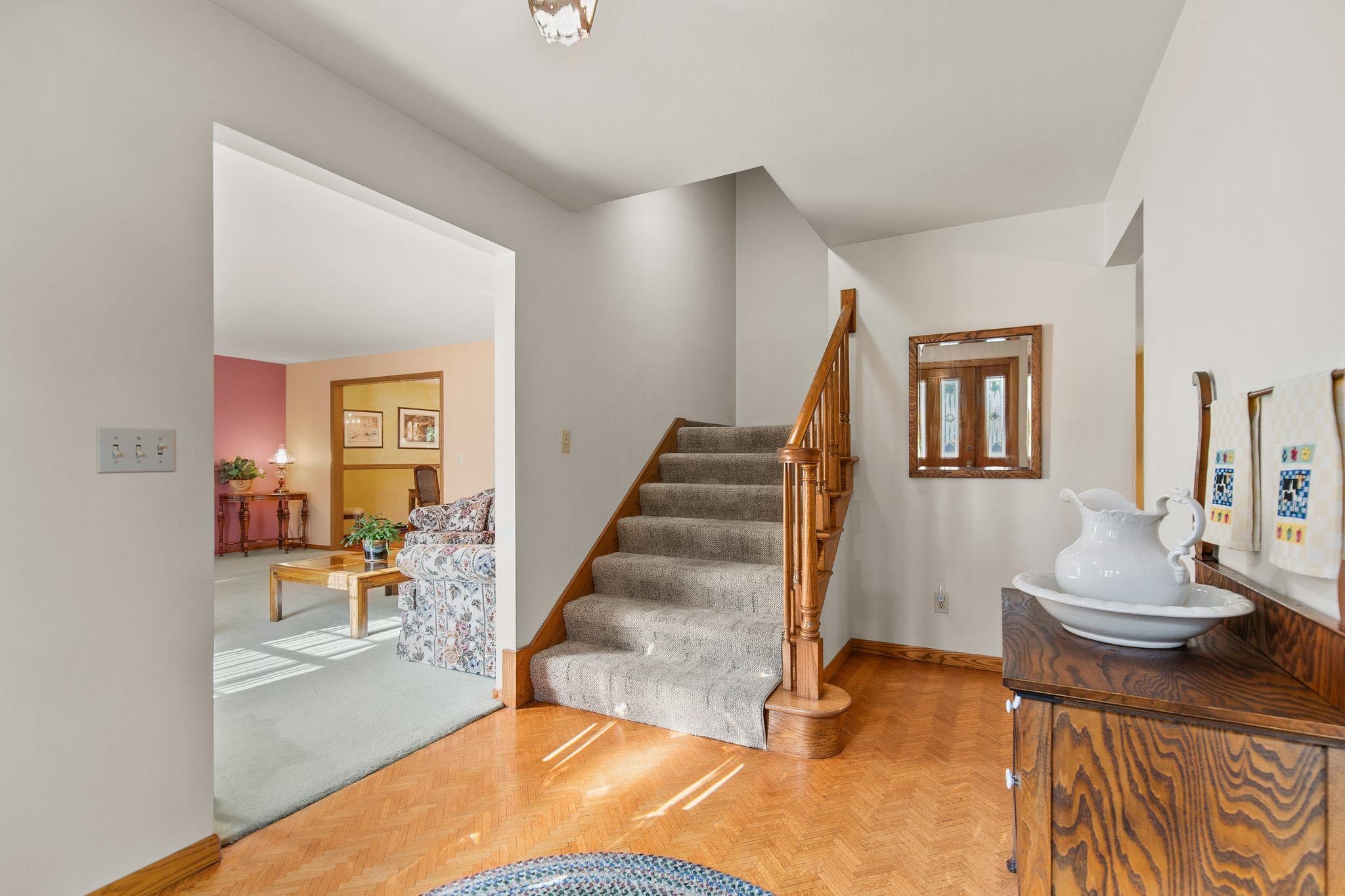 2601 BEECHWOOD Court