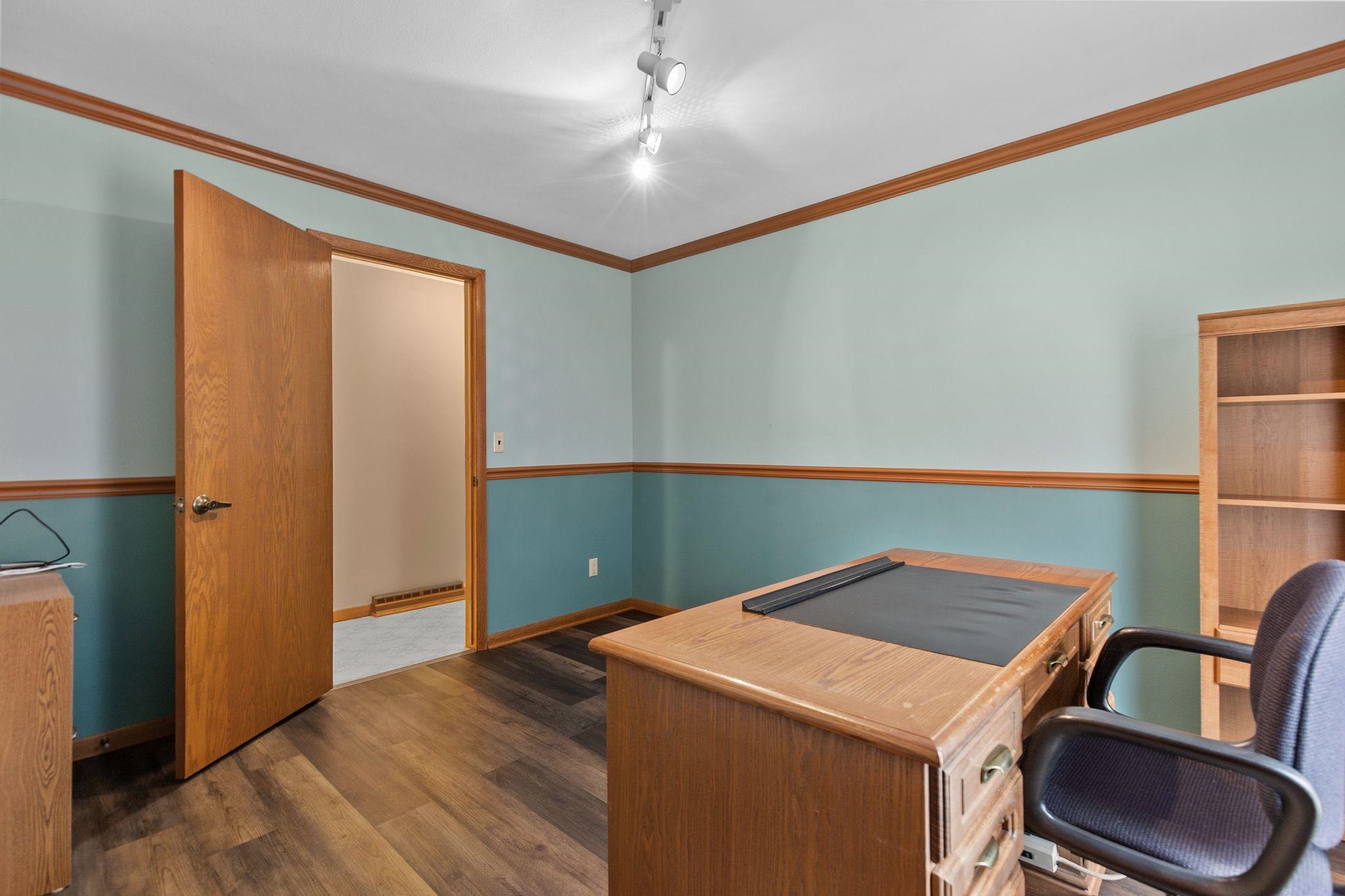 2601 BEECHWOOD Court