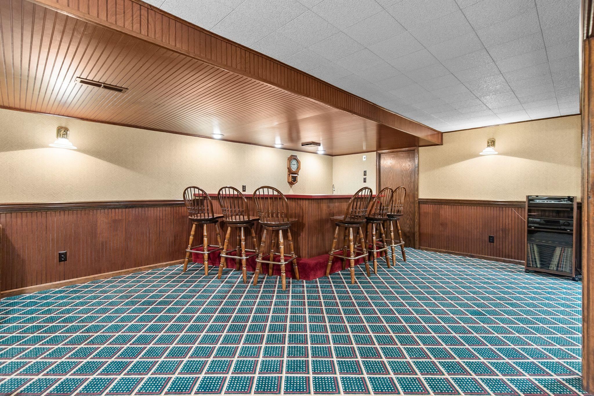 2601 BEECHWOOD Court