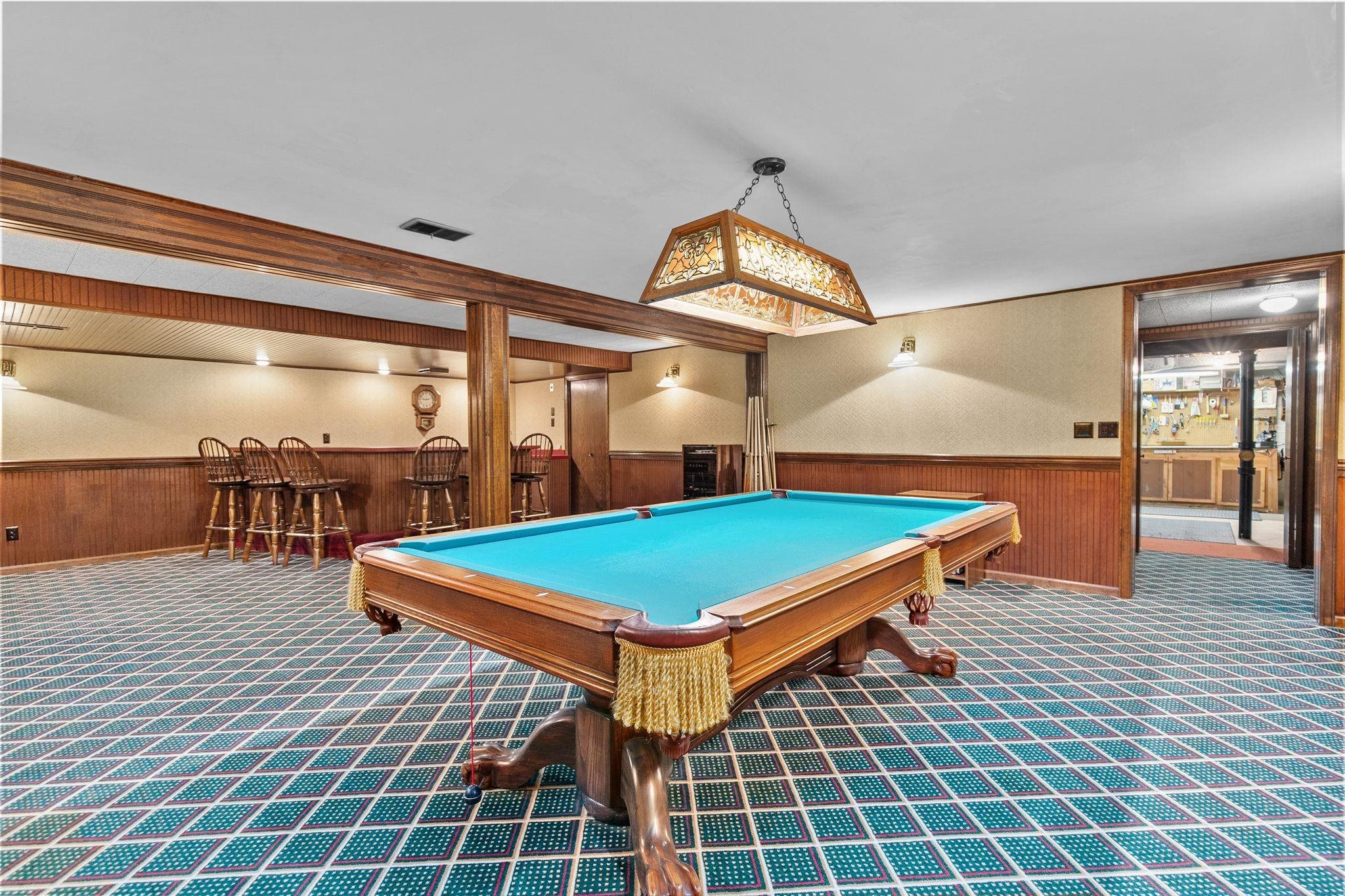 2601 BEECHWOOD Court