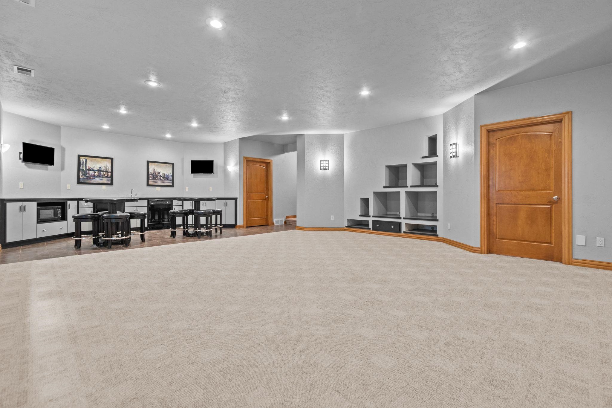 448 HARVEST Road