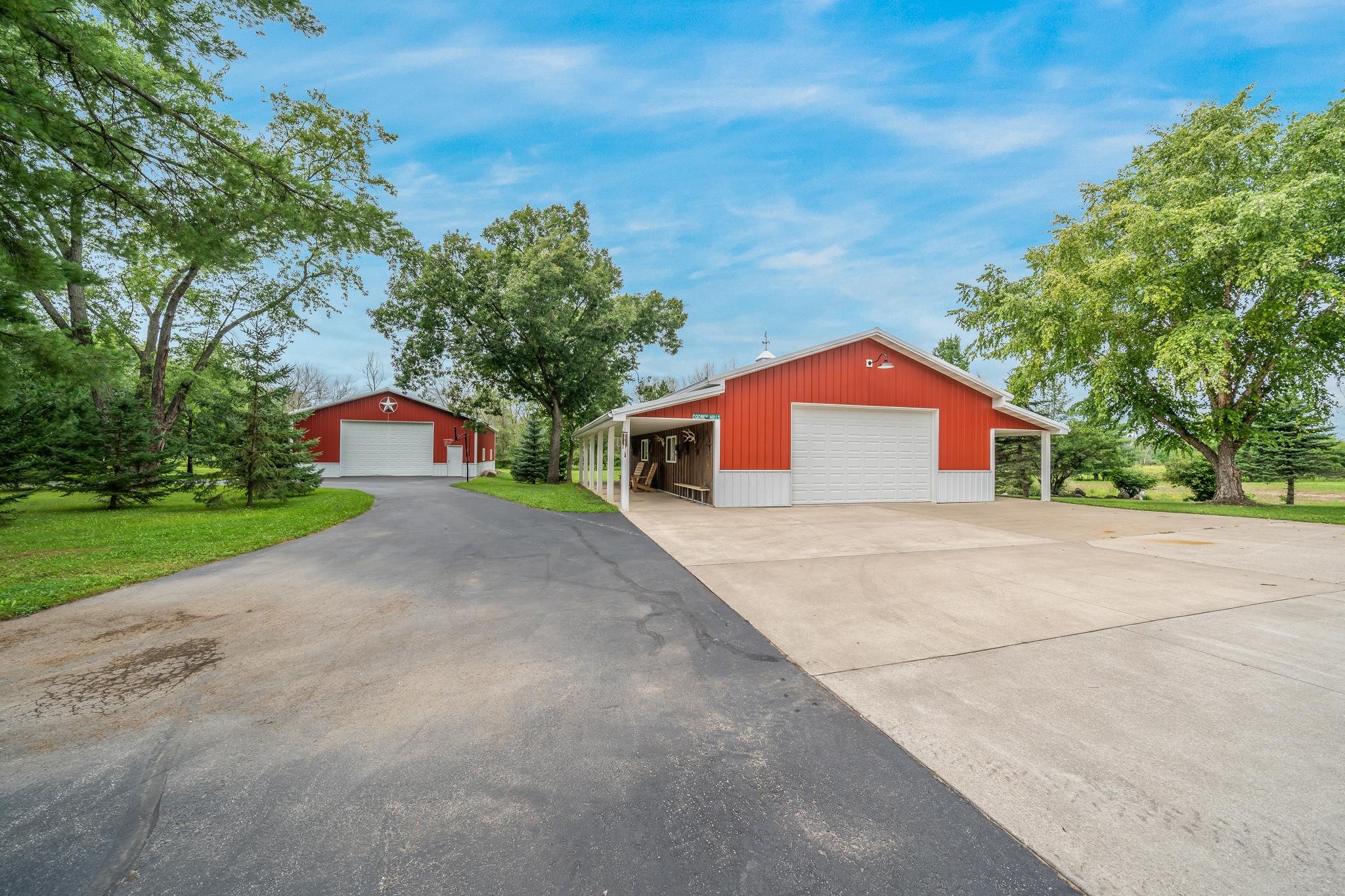 W2130 DAKOTA Avenue