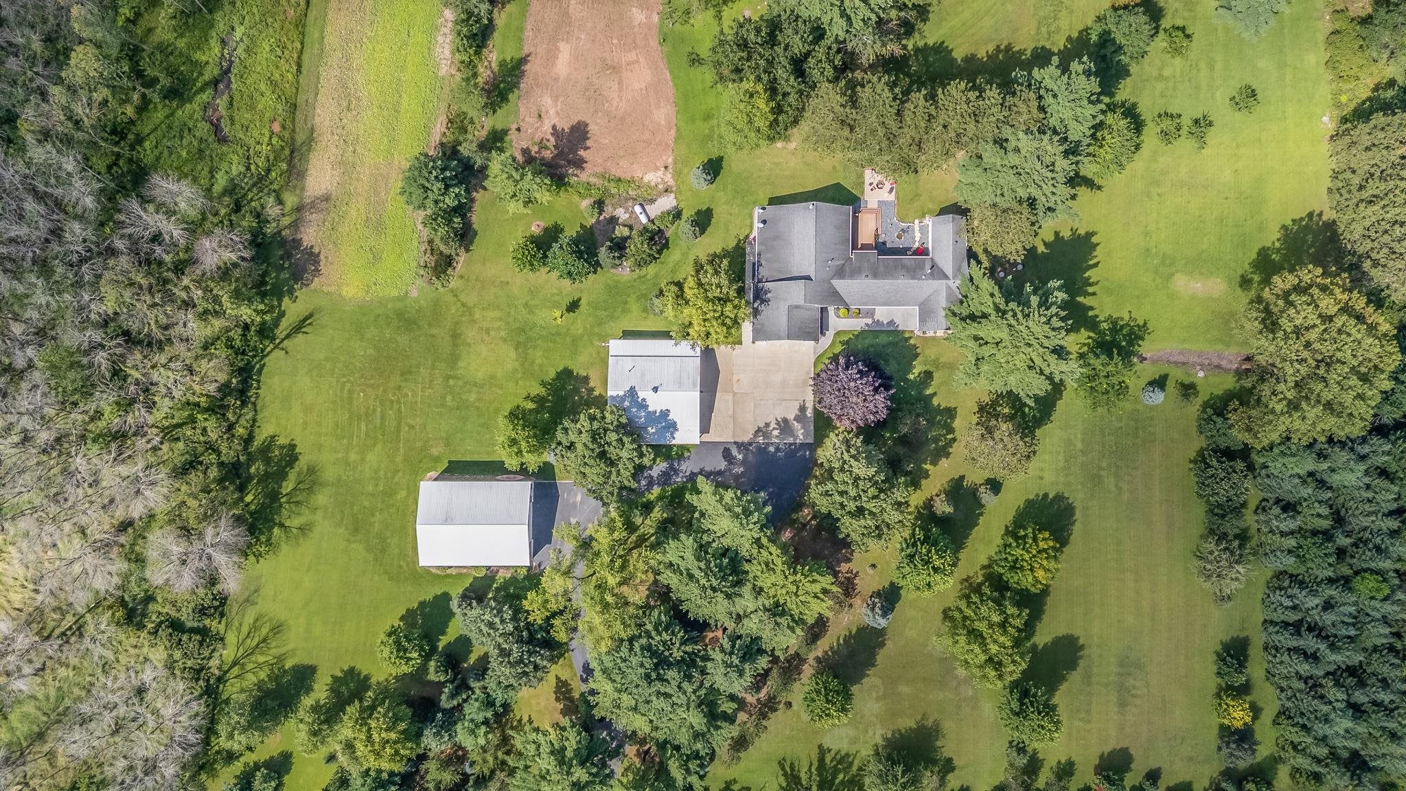 W2130 DAKOTA Avenue