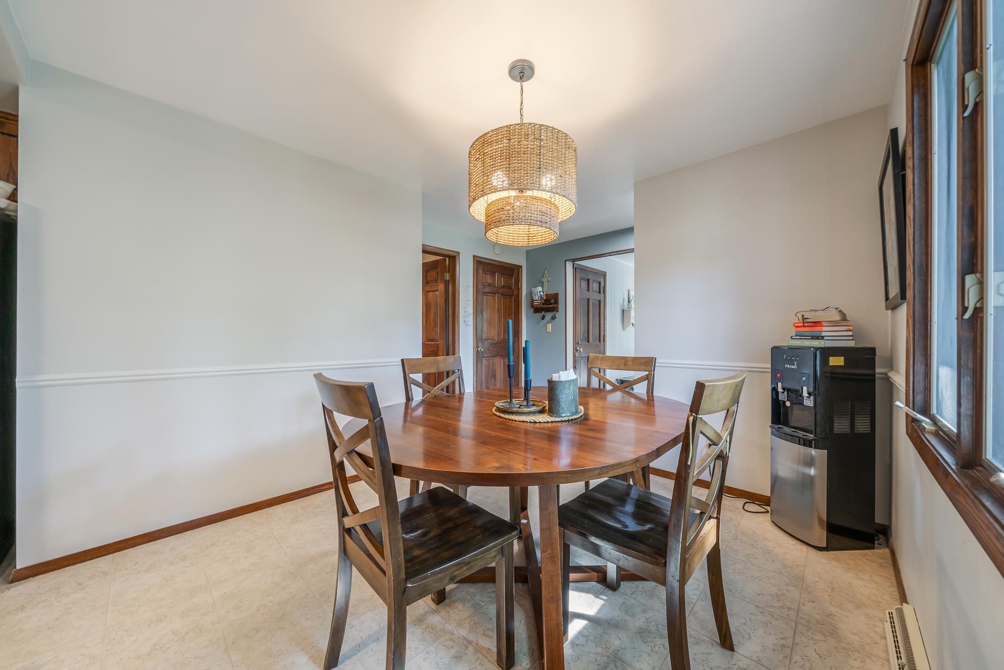 63 S MEADOWS Drive