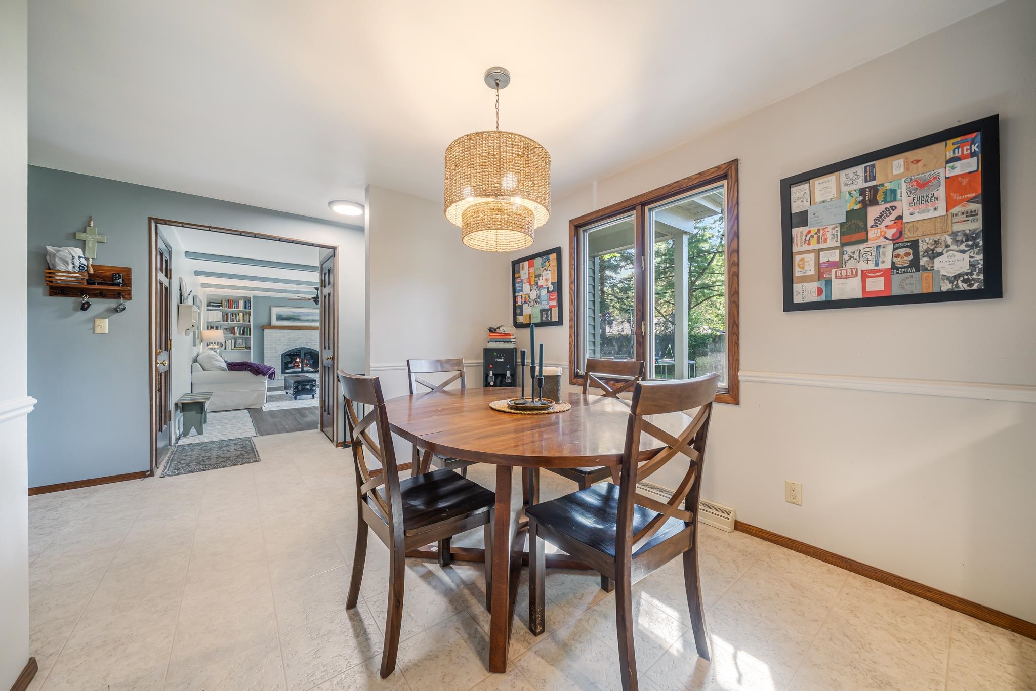63 S MEADOWS Drive