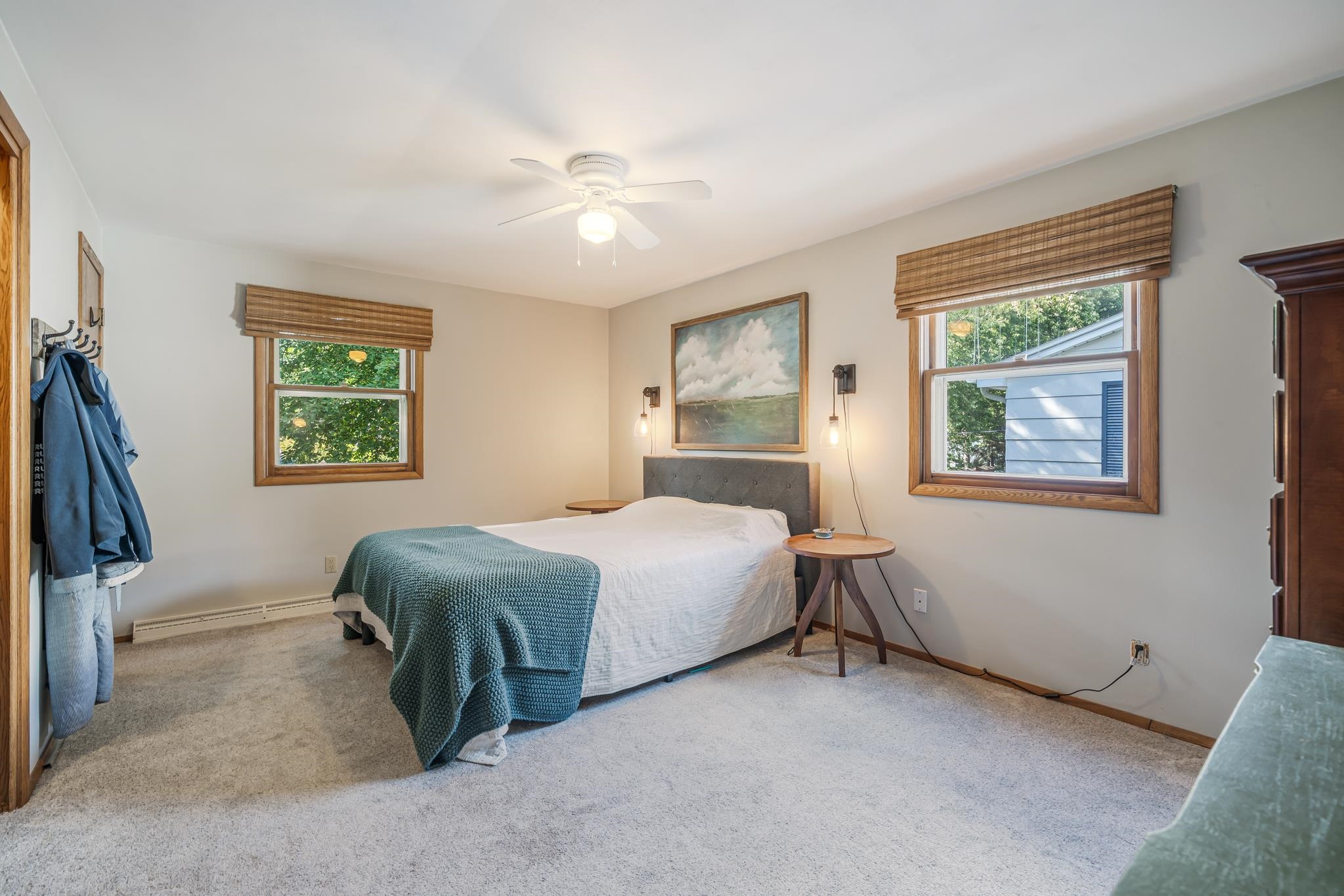 63 S MEADOWS Drive