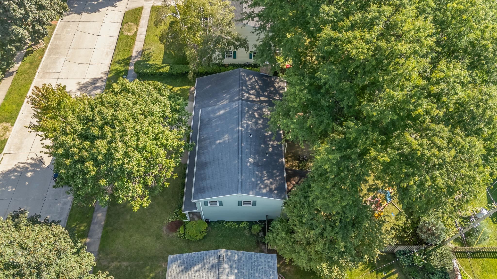 63 S MEADOWS Drive