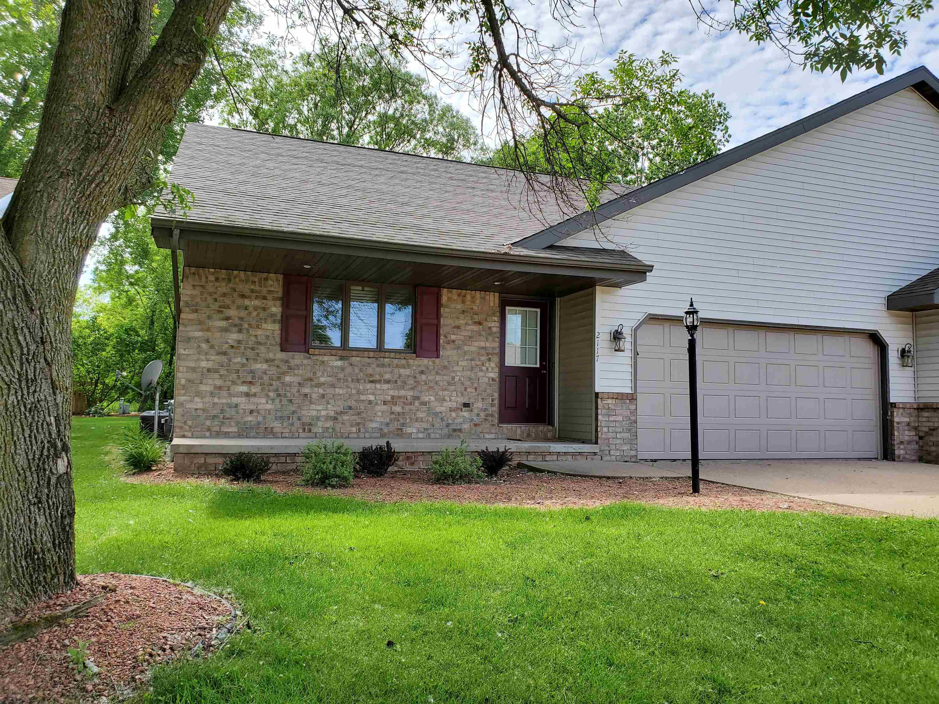 2117 CLOUDVIEW Court