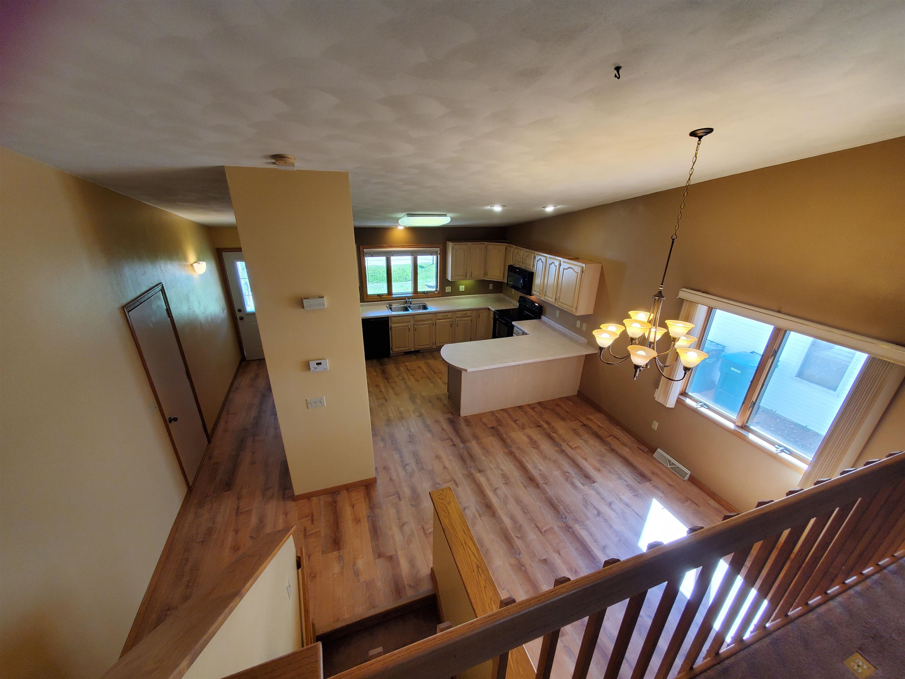 2117 CLOUDVIEW Court