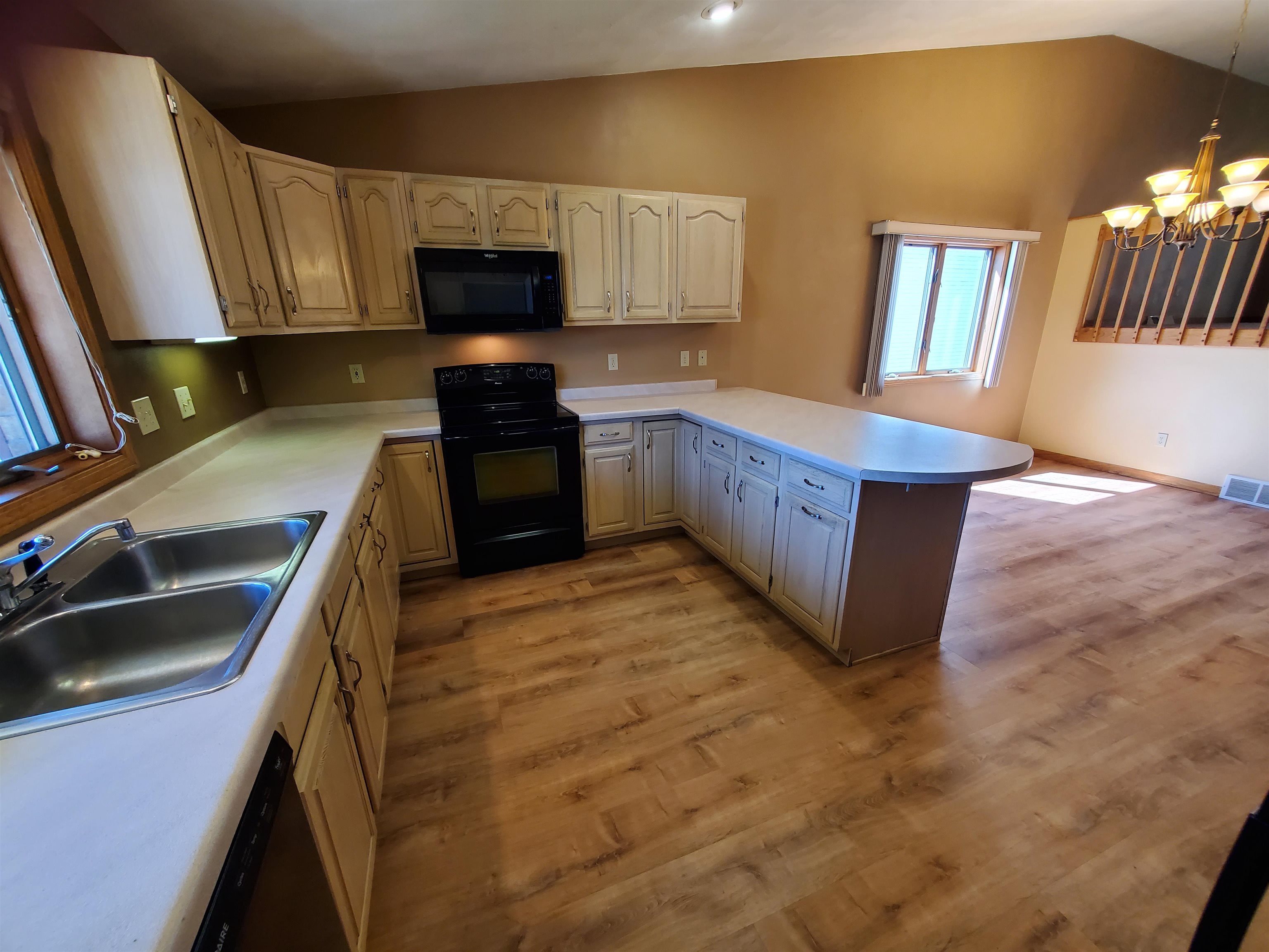 2117 CLOUDVIEW Court