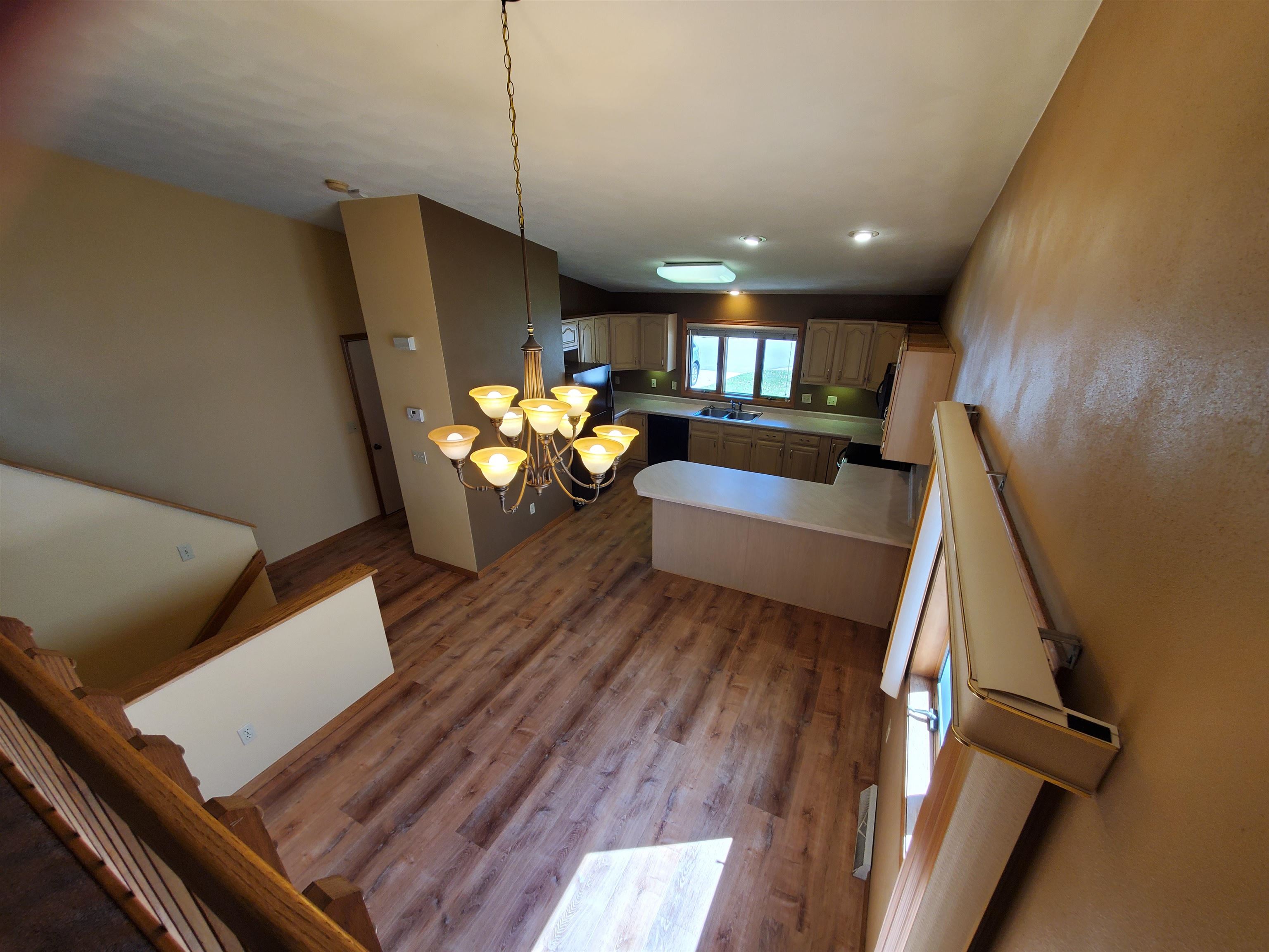 2117 CLOUDVIEW Court