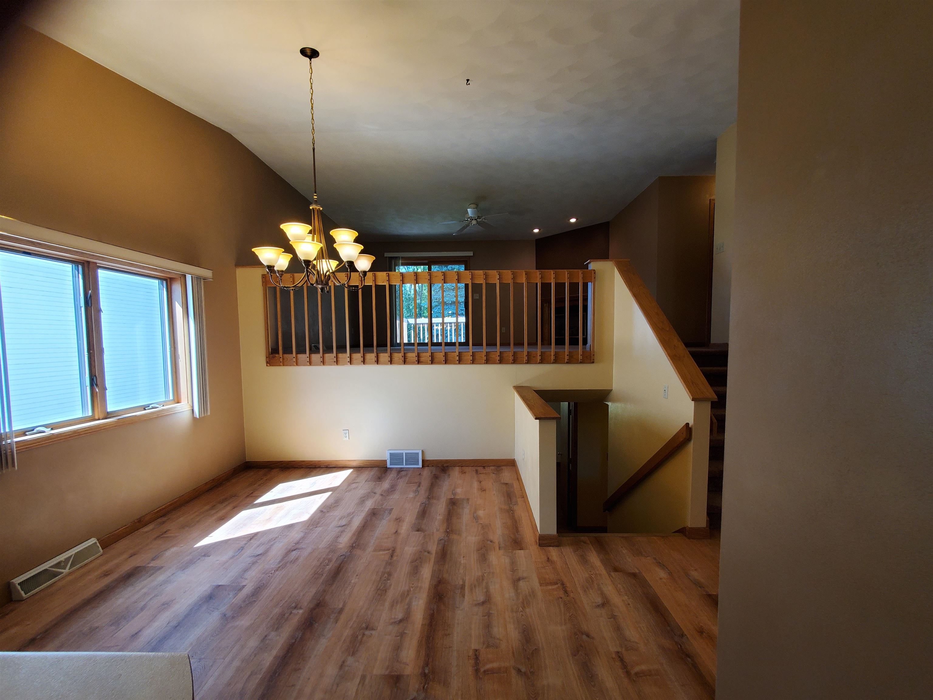 2117 CLOUDVIEW Court