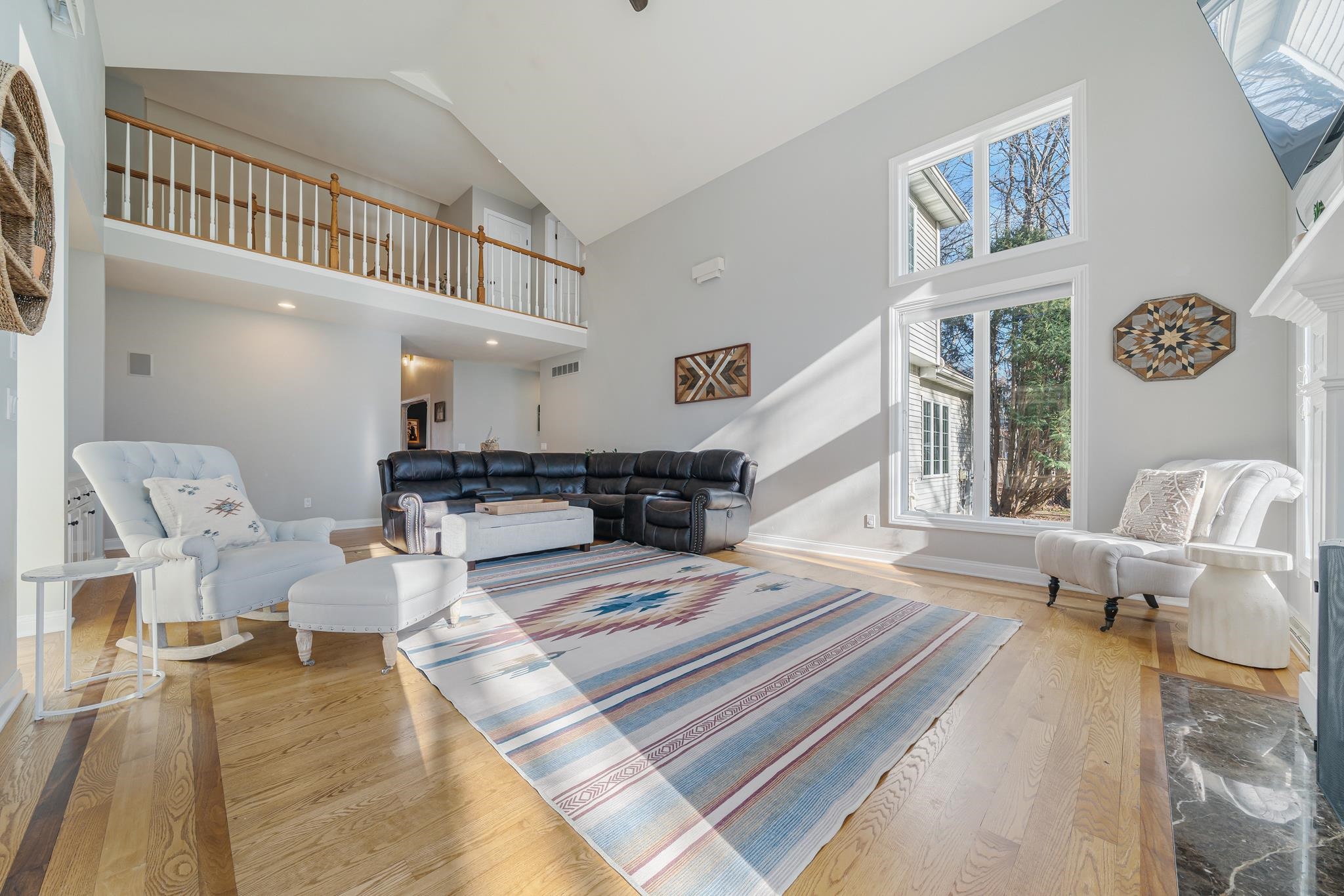 2416 WOODLAND Terrace