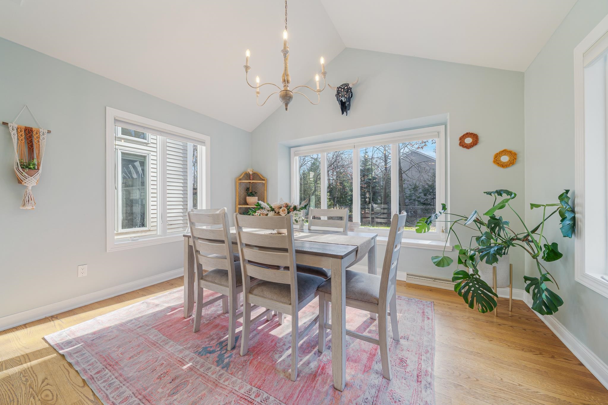 2416 WOODLAND Terrace