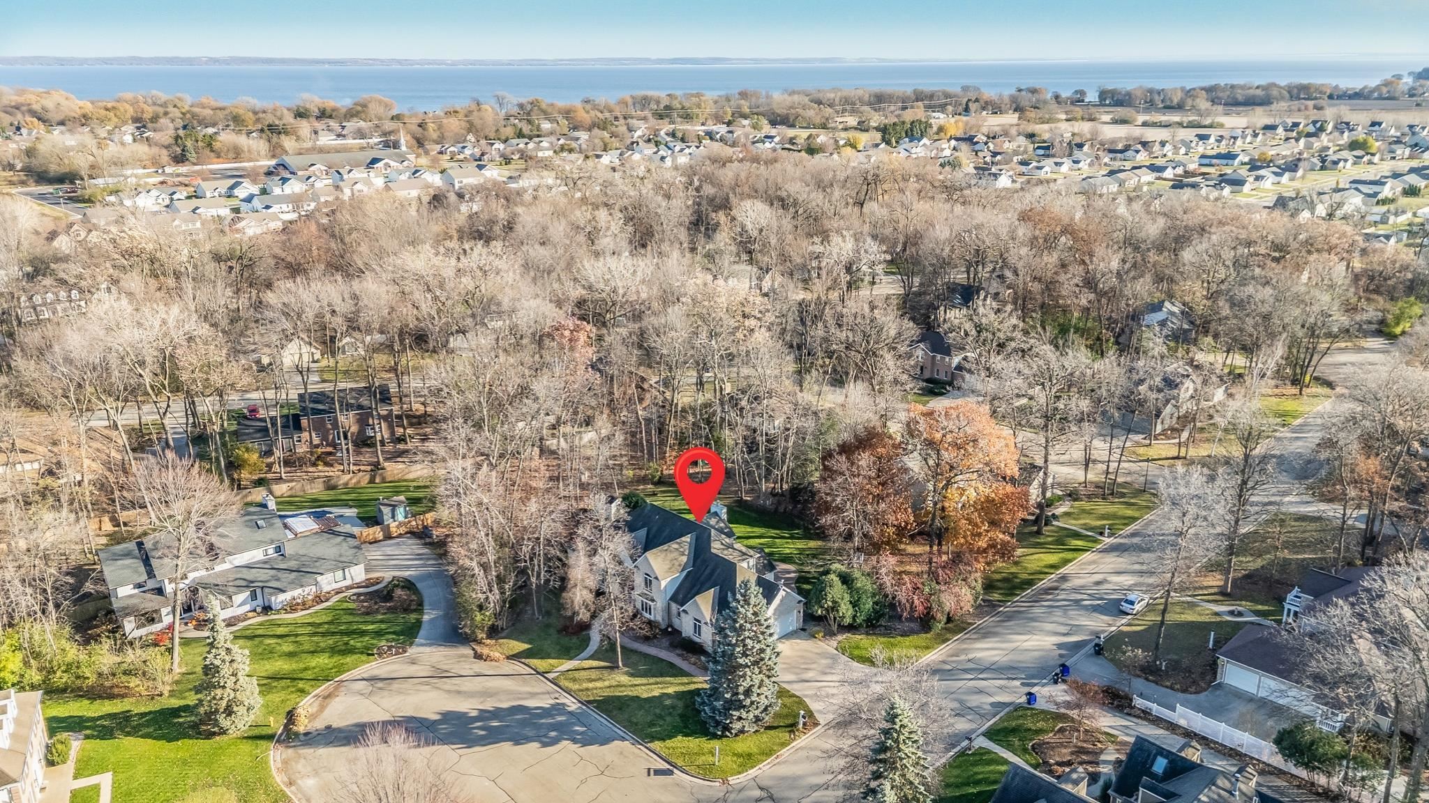 2416 WOODLAND Terrace