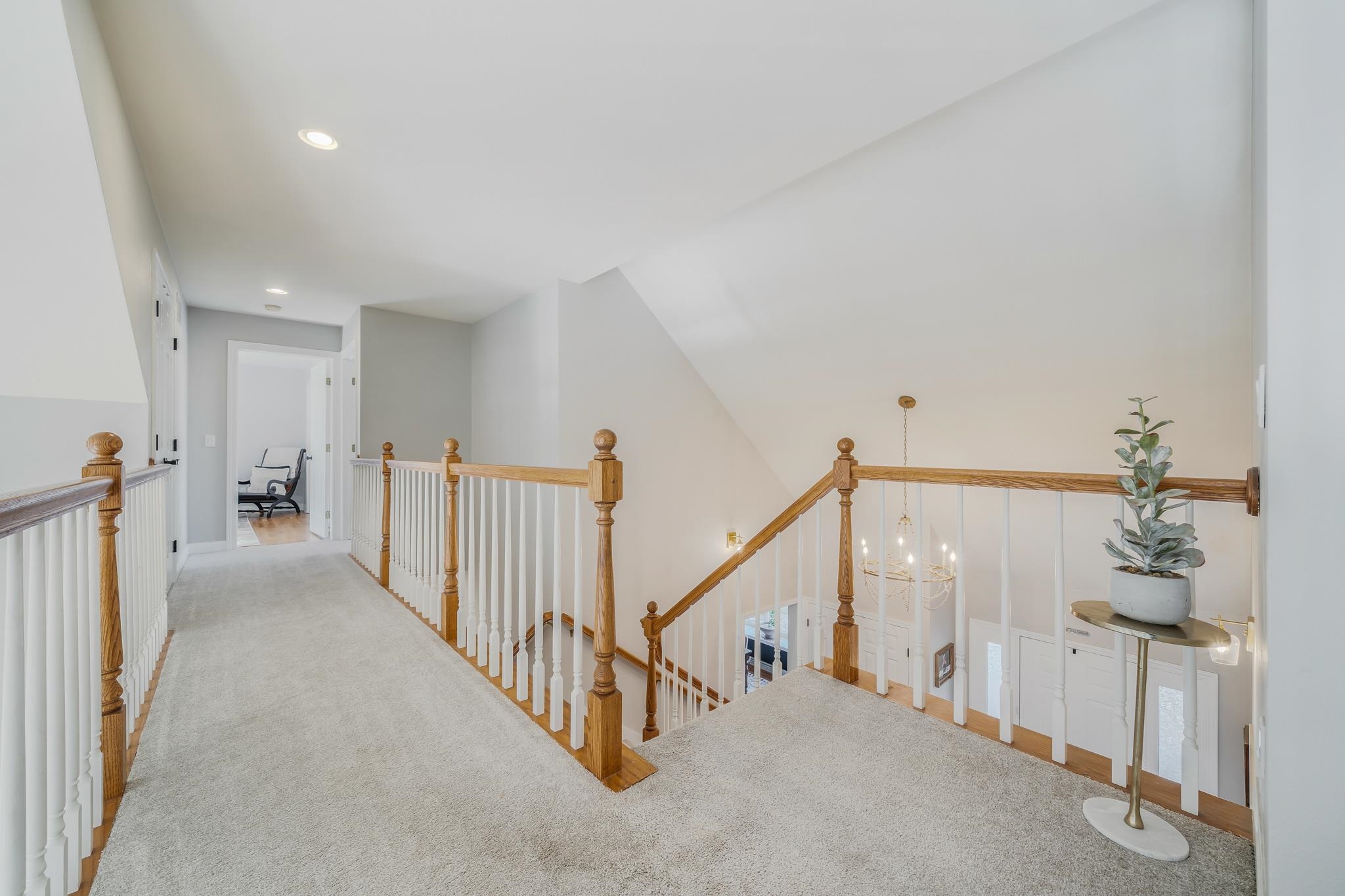 2416 WOODLAND Terrace