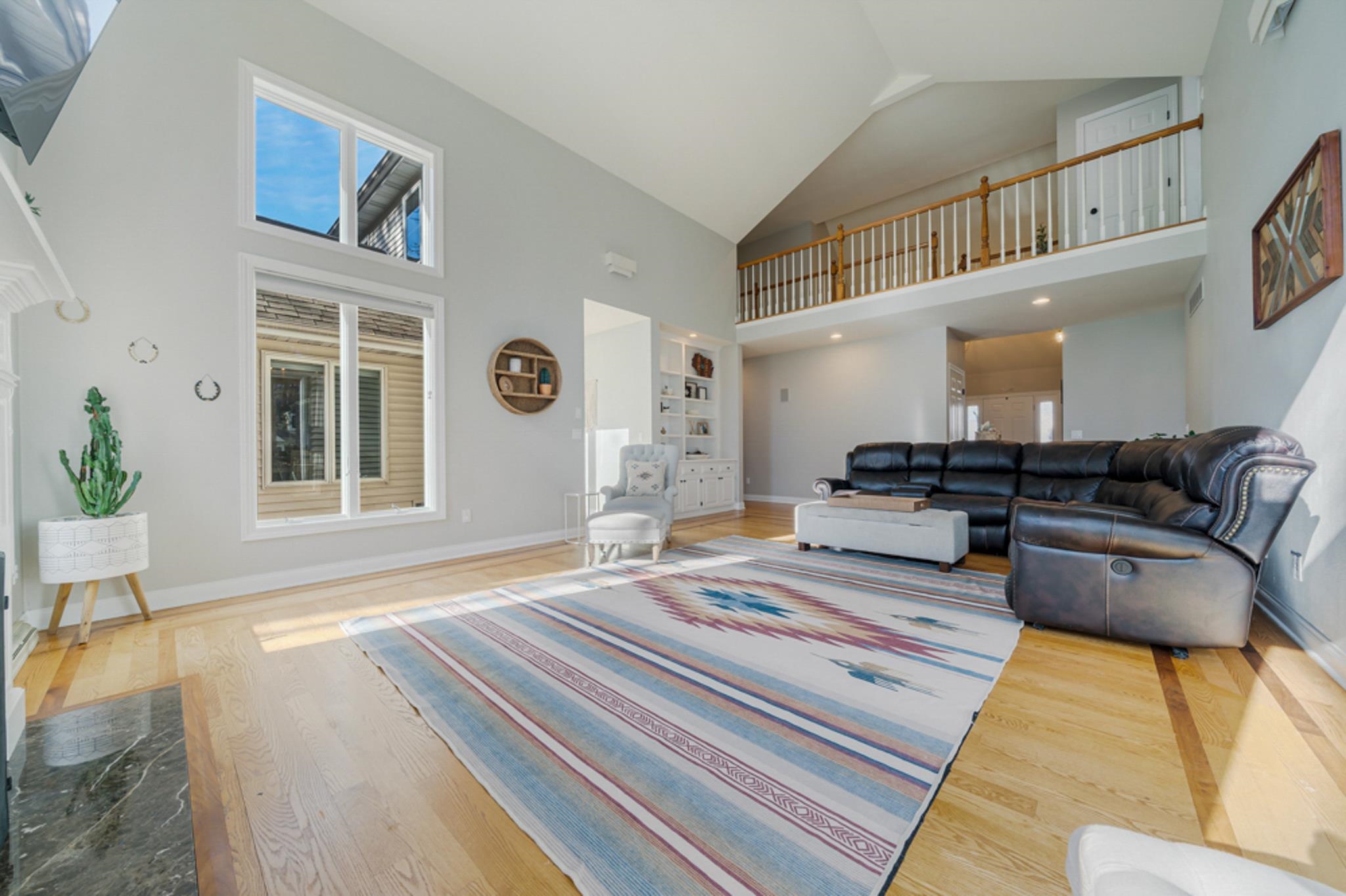 2416 WOODLAND Terrace