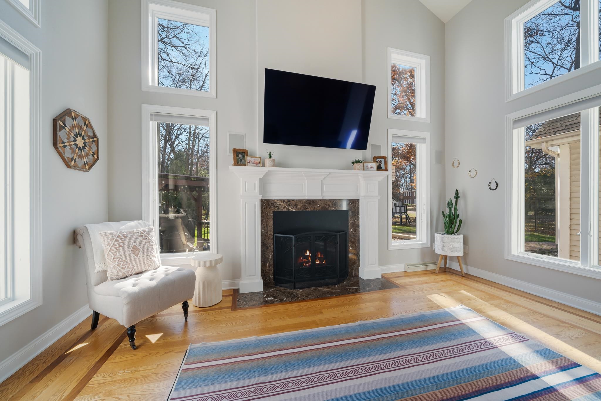 2416 WOODLAND Terrace