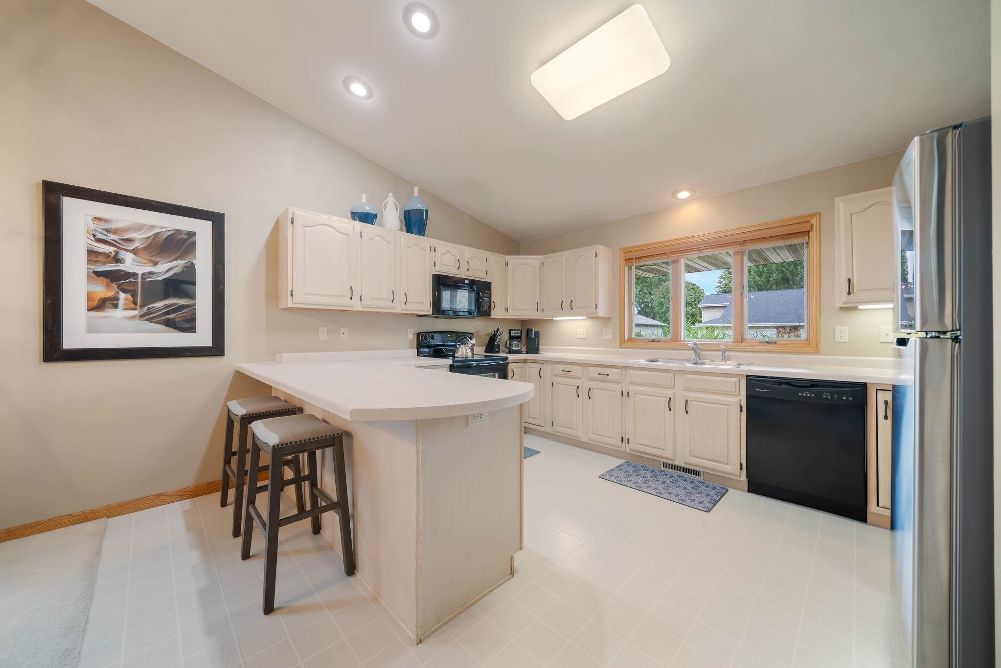 2117 CLOUDVIEW Court