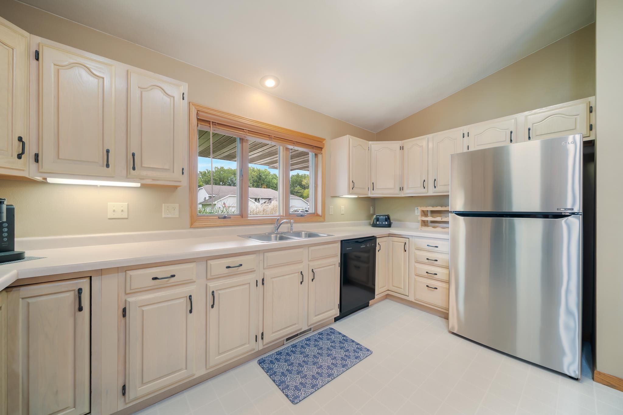 2117 CLOUDVIEW Court