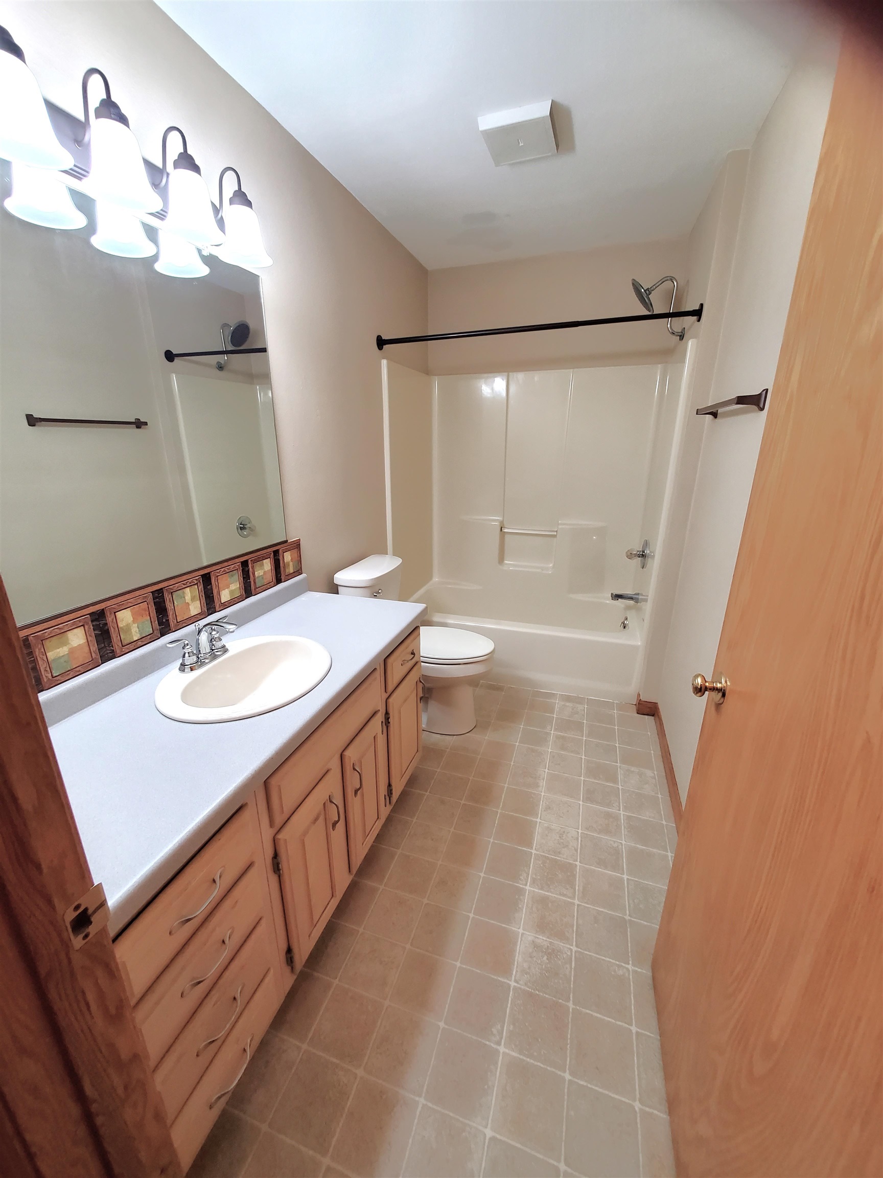 2117 CLOUDVIEW Court