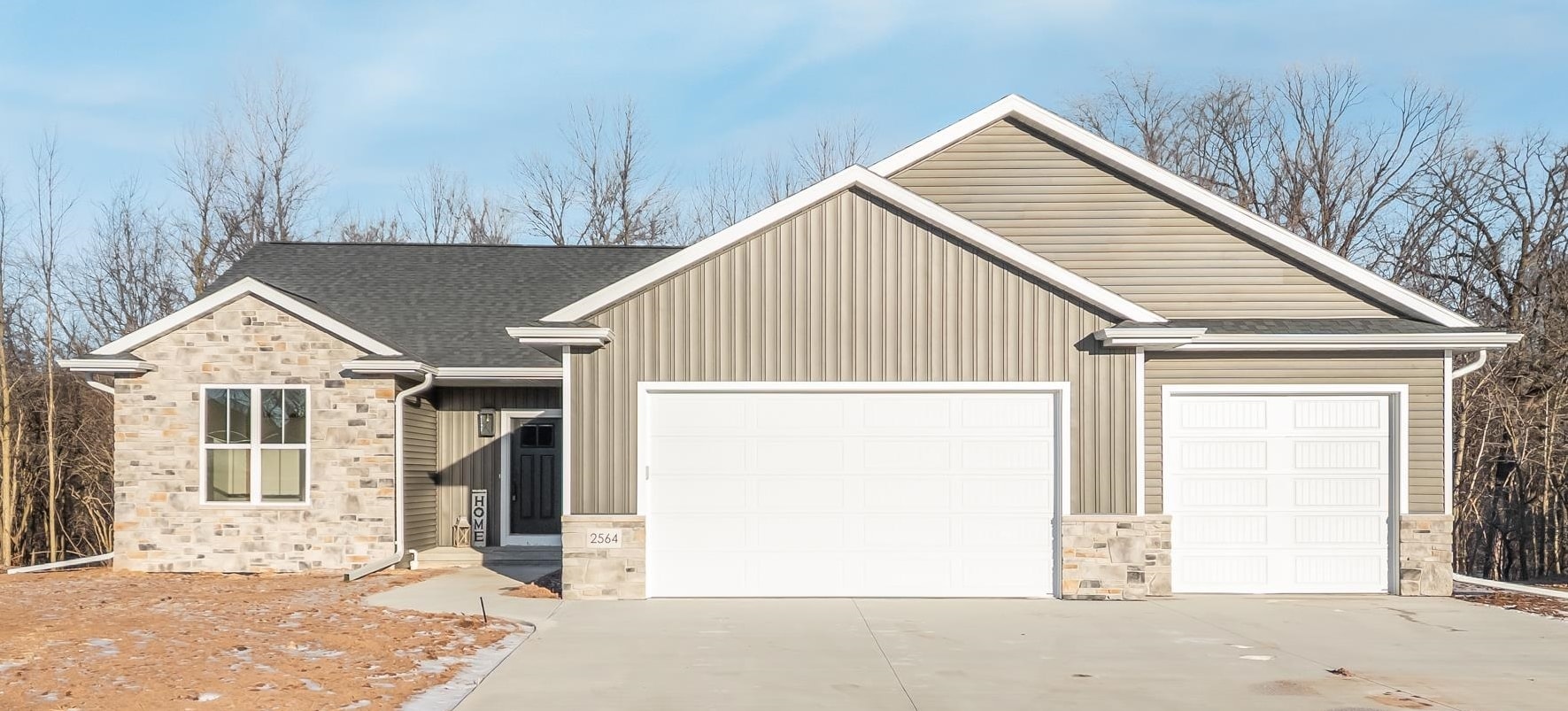 2564 N STELLITA Circle