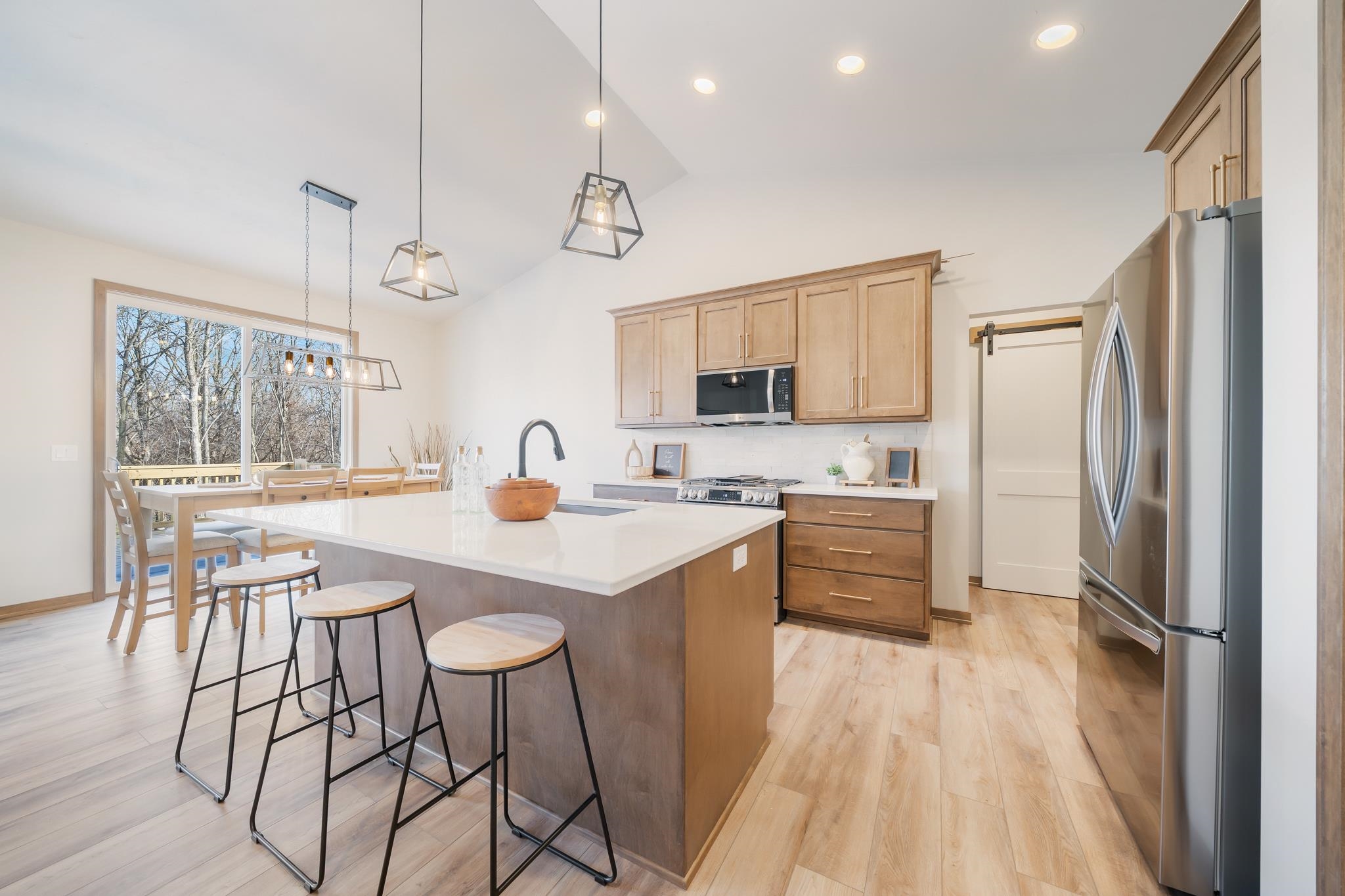 2564 N STELLITA Circle