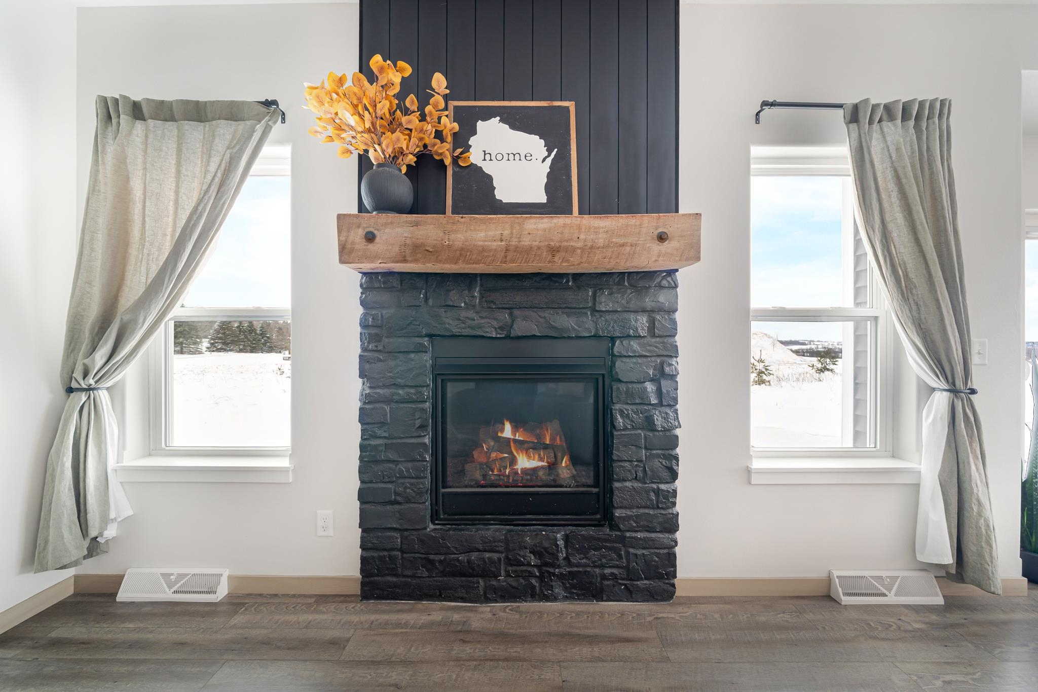 531 S SILVER FOX Drive