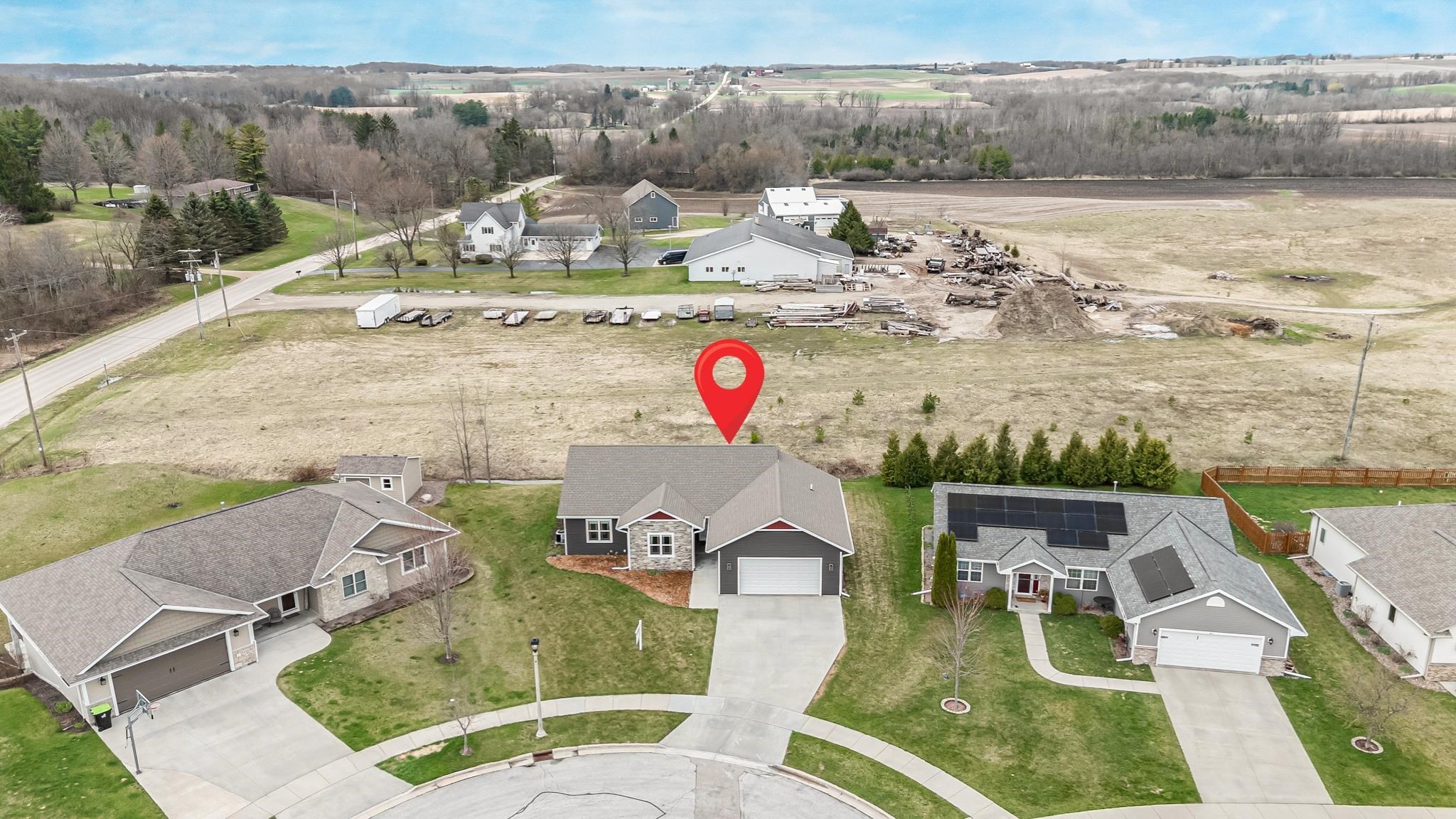 531 S SILVER FOX Drive